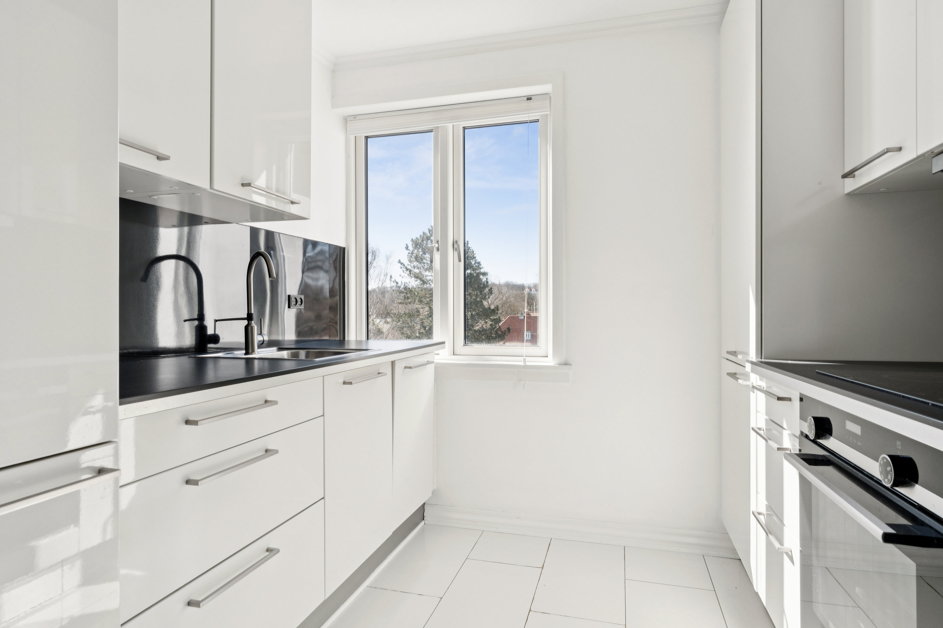 Fremhævet køkken billede i fuldskærmstilstand. Billede af Annebergvej 21, 2. 4., 9000 Aalborg