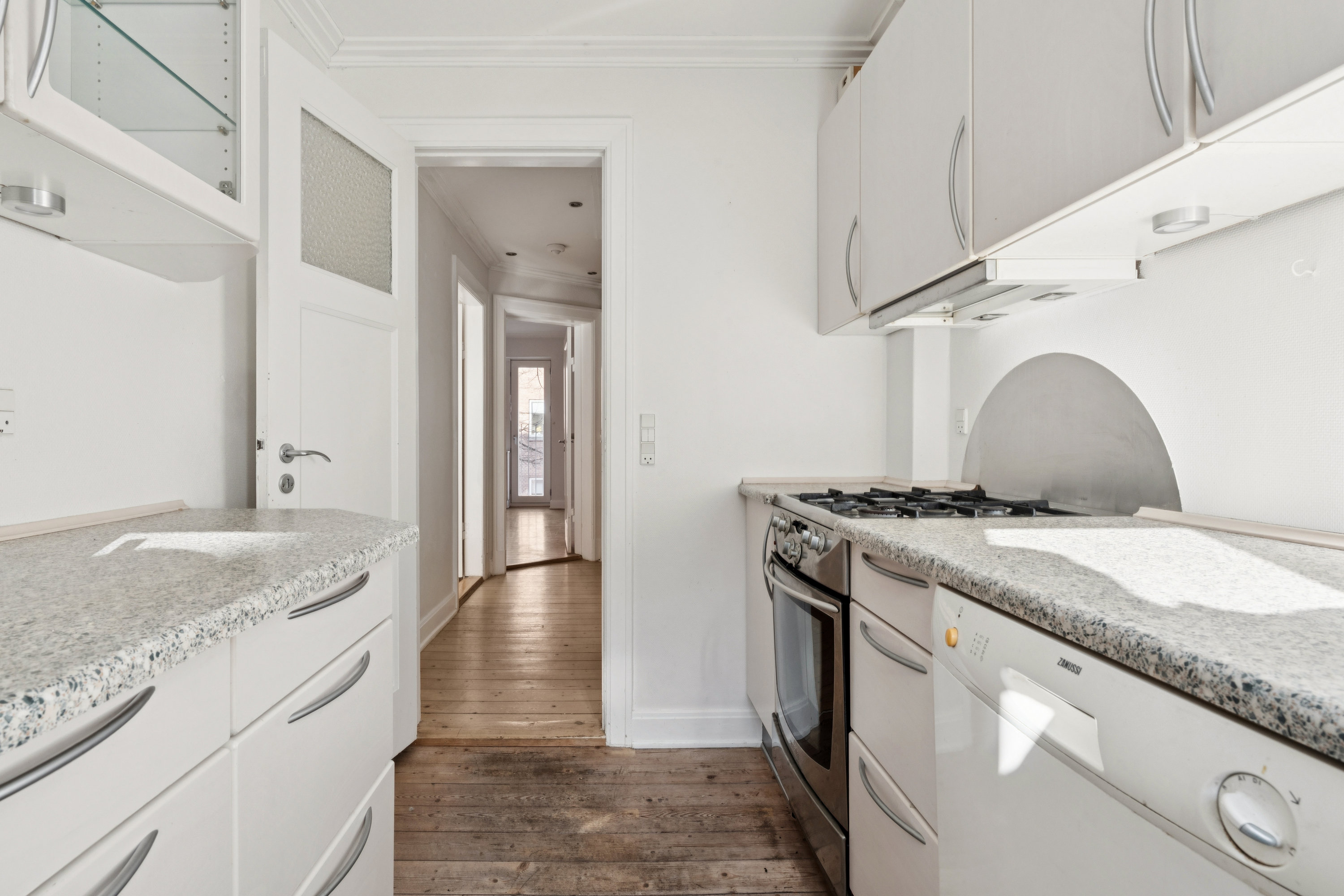 Fremhævet køkken billede i fuldskærmstilstand. Billede af Dybbølgade 12, 1. th., 9000 Aalborg