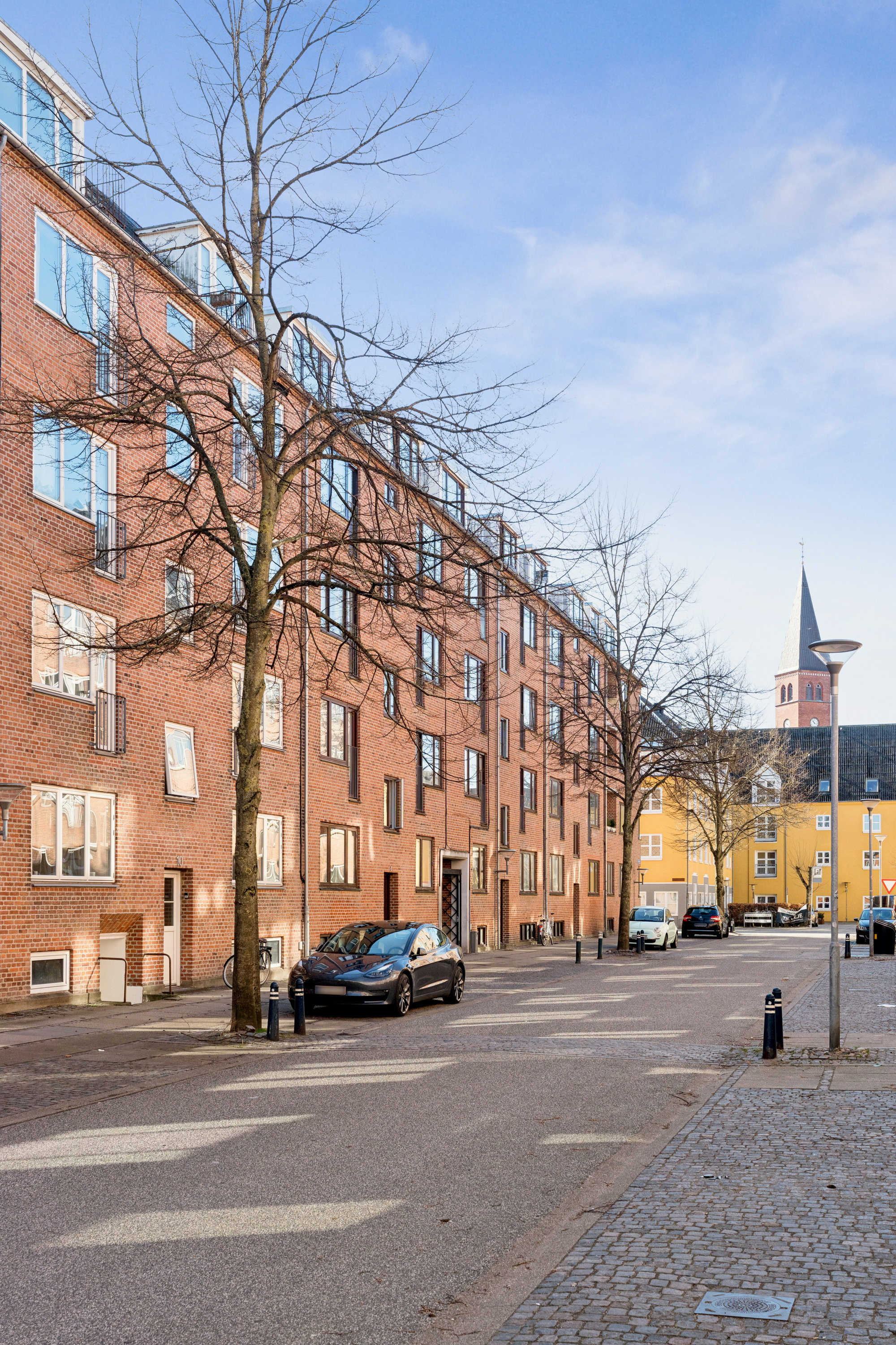 Fremhævet andet billede i fuldskærmstilstand. Billede af Dybbølgade 12, 1. th., 9000 Aalborg