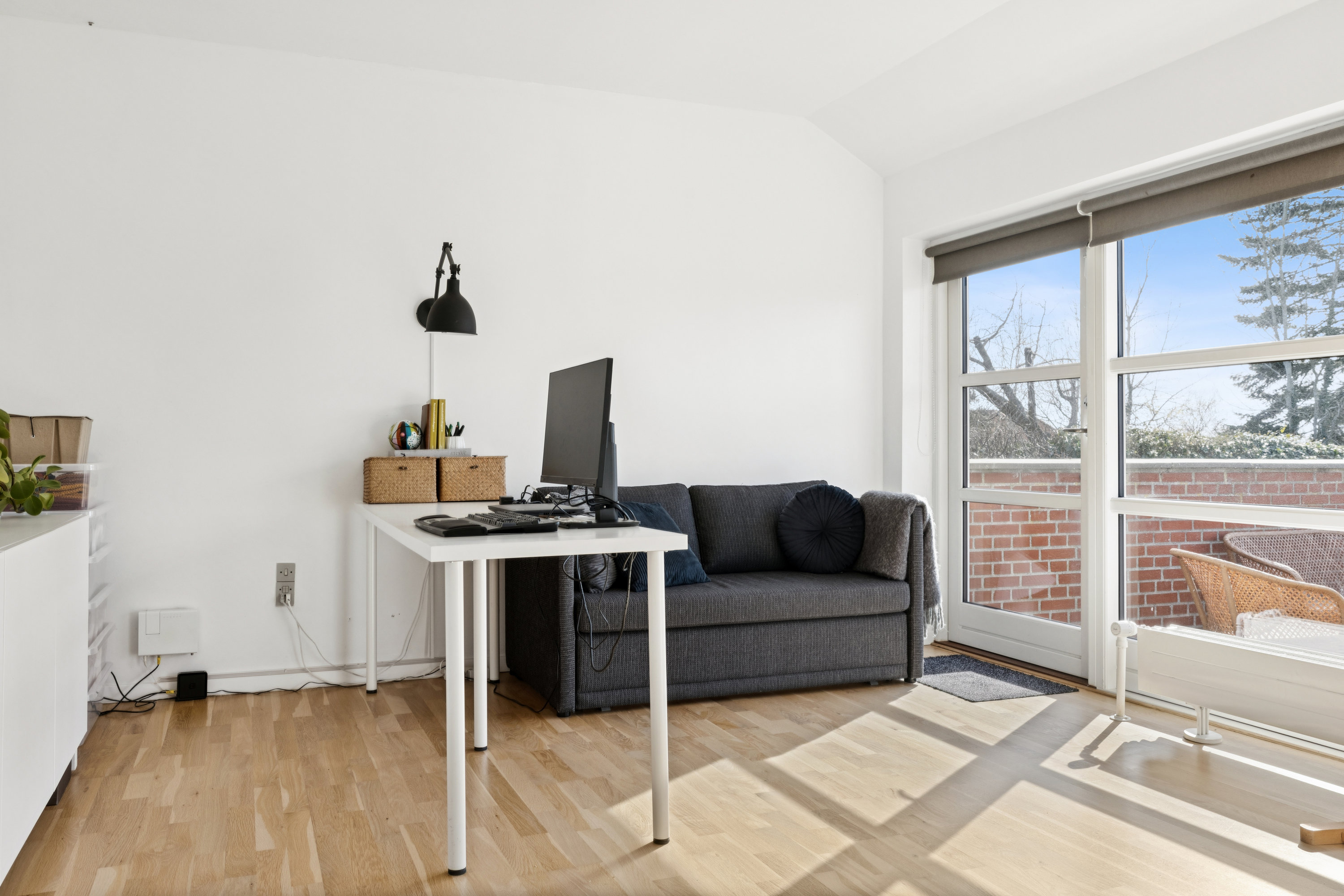 Fremhævet stue billede i fuldskærmstilstand. Billede af Blomstervænget 9, 5610 Assens