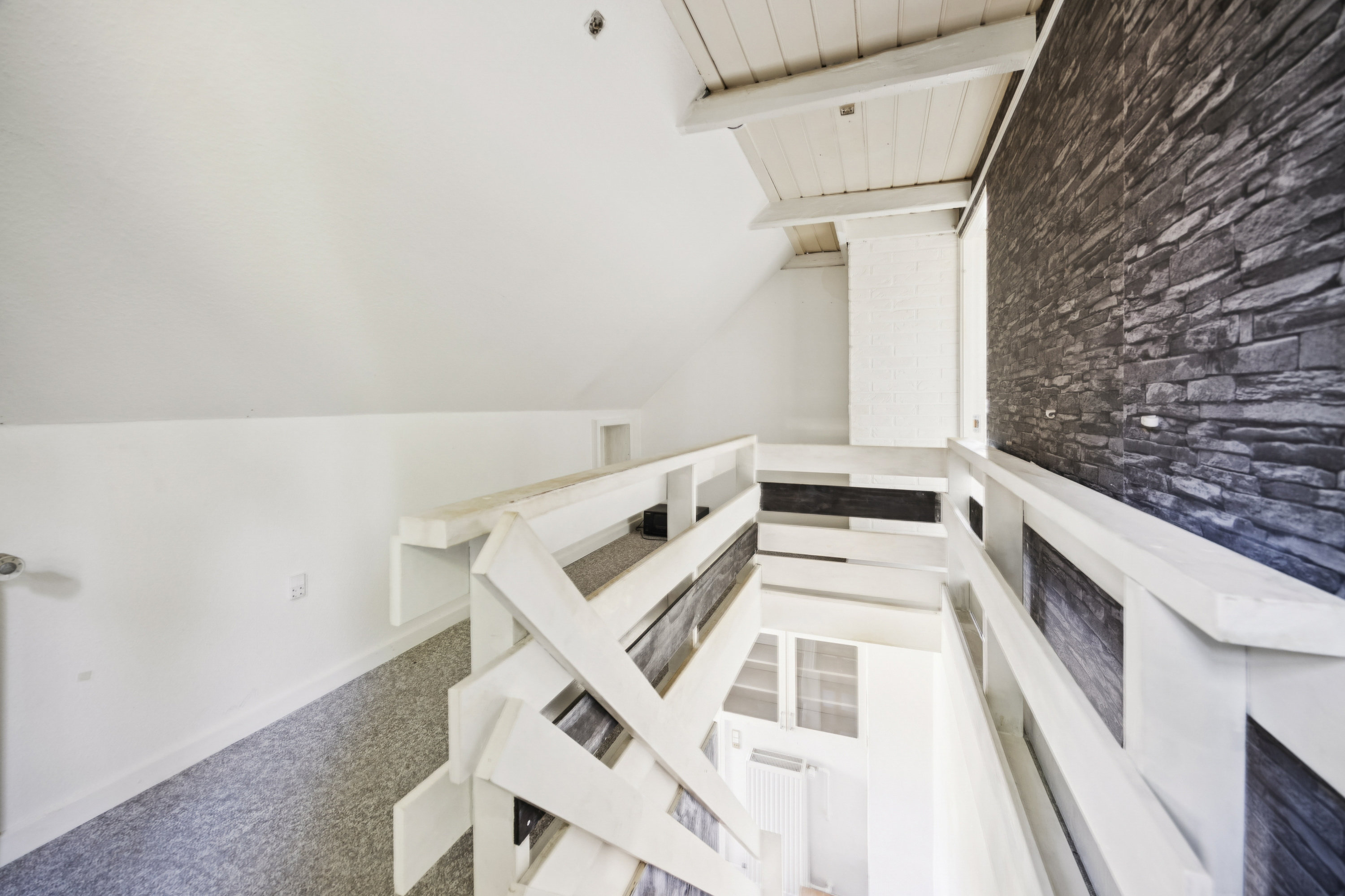 Fremhævet værelse billede i fuldskærmstilstand. Billede af Lindevej 9, 9370 Hals