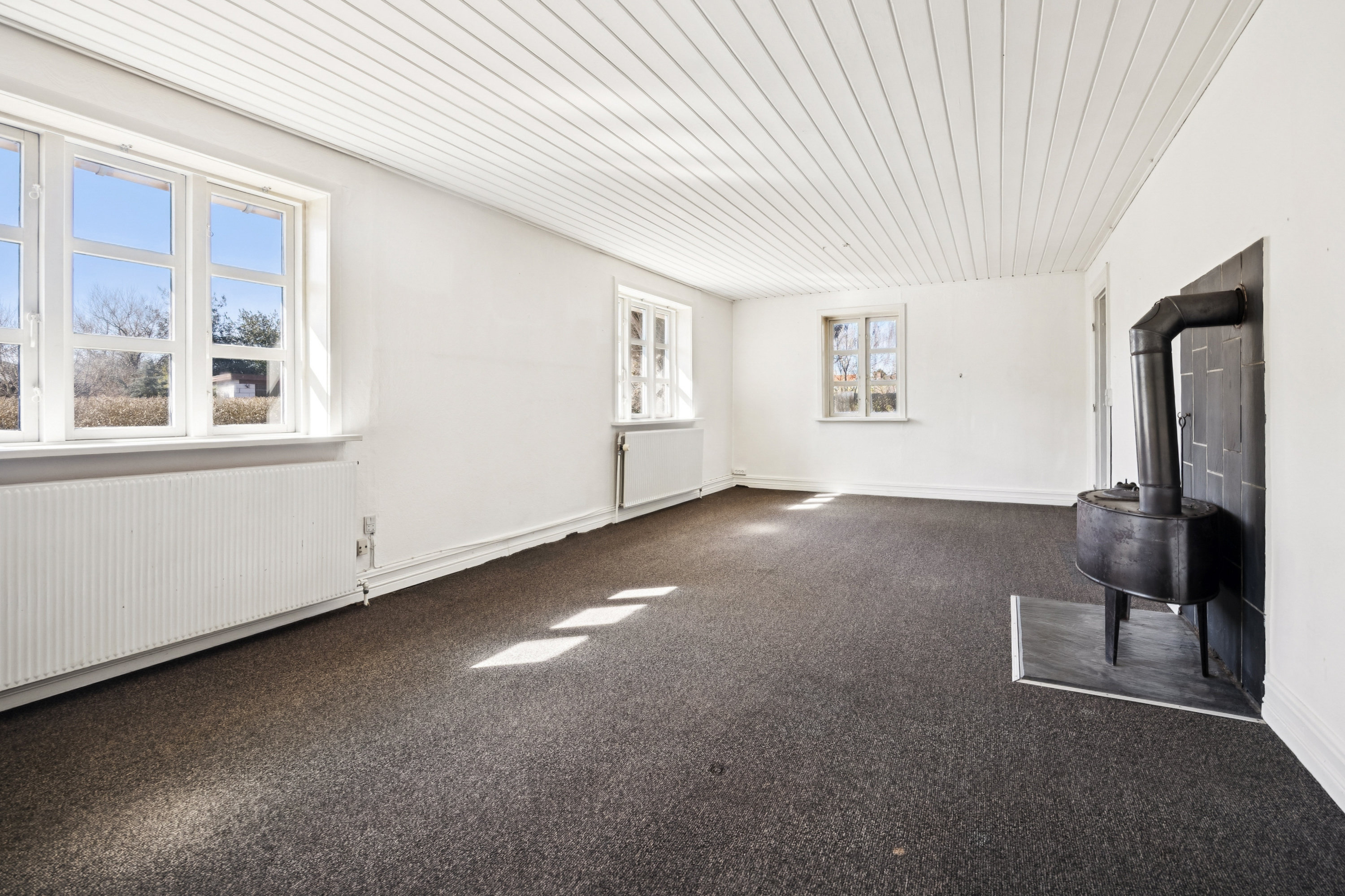 Fremhævet stue billede i fuldskærmstilstand. Billede af Lindevej 9, 9370 Hals