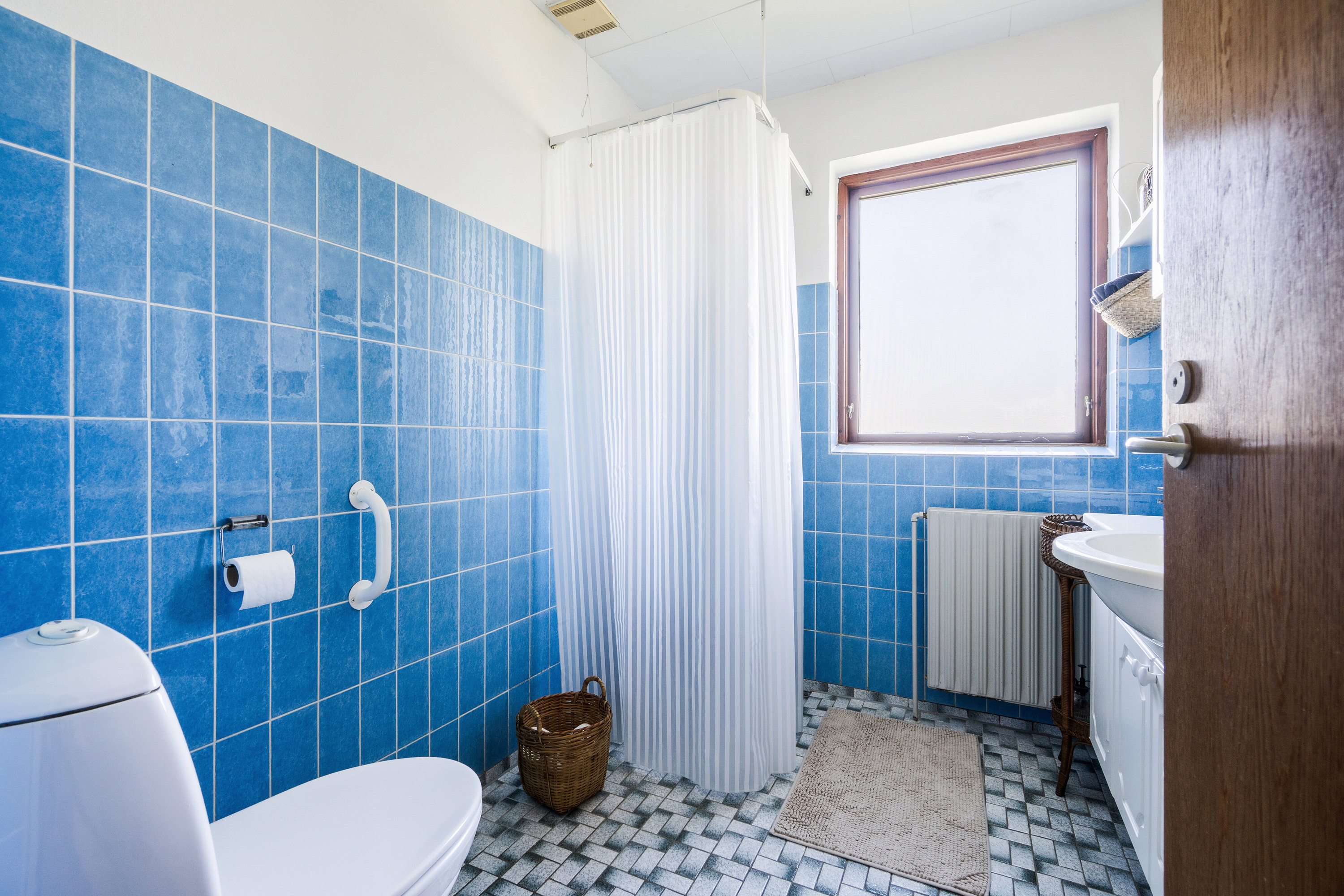 Fremhævet badeværelse billede i fuldskærmstilstand. Billede af Østre Alle 21, 7760 Hurup Thy