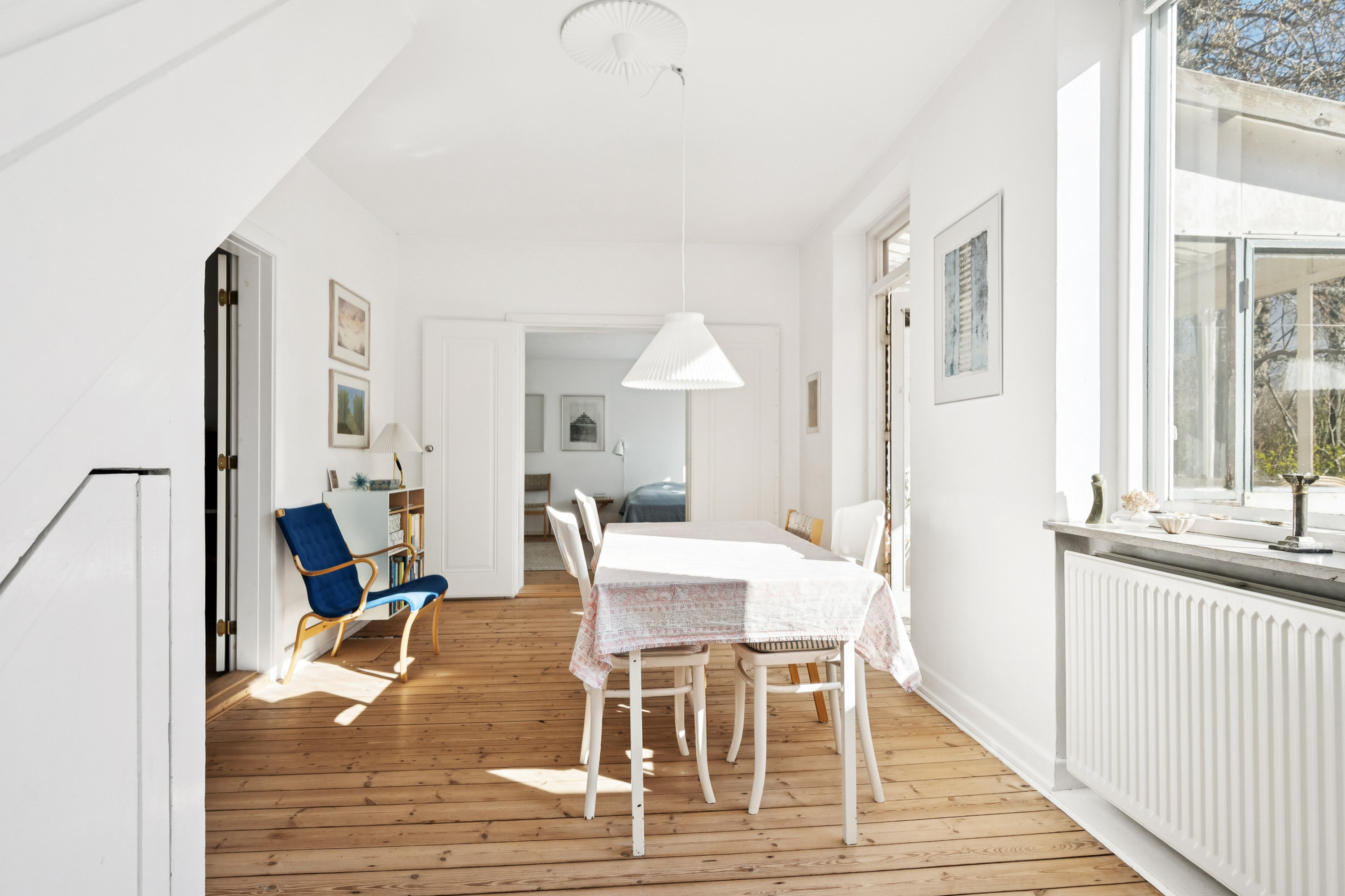 Fremhævet stue billede i fuldskærmstilstand. Billede af Mansasvej 22, 2500 Valby