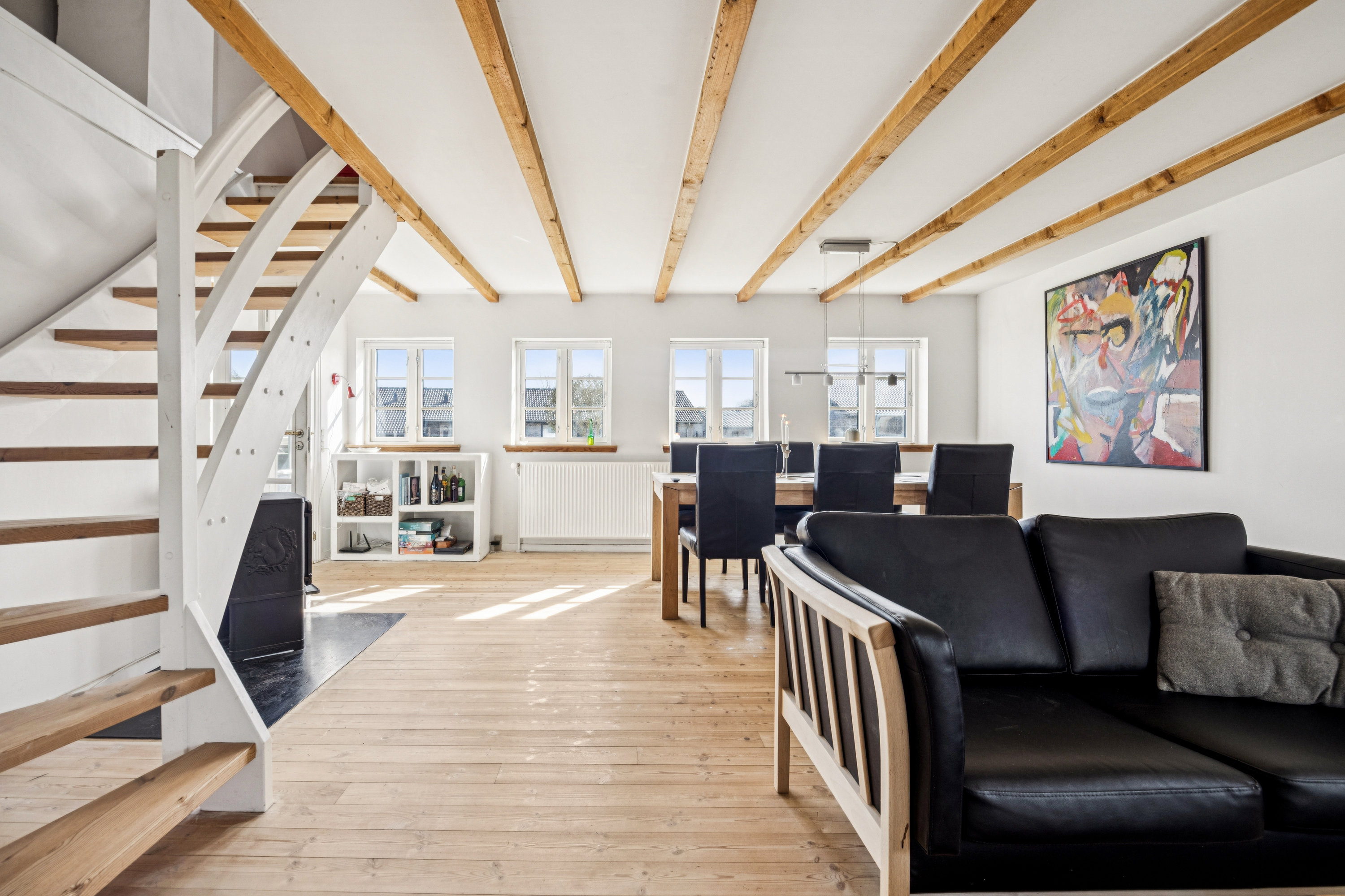 Fremhævet stue billede i fuldskærmstilstand. Billede af Smalby 5, Langholt, 9310 Vodskov