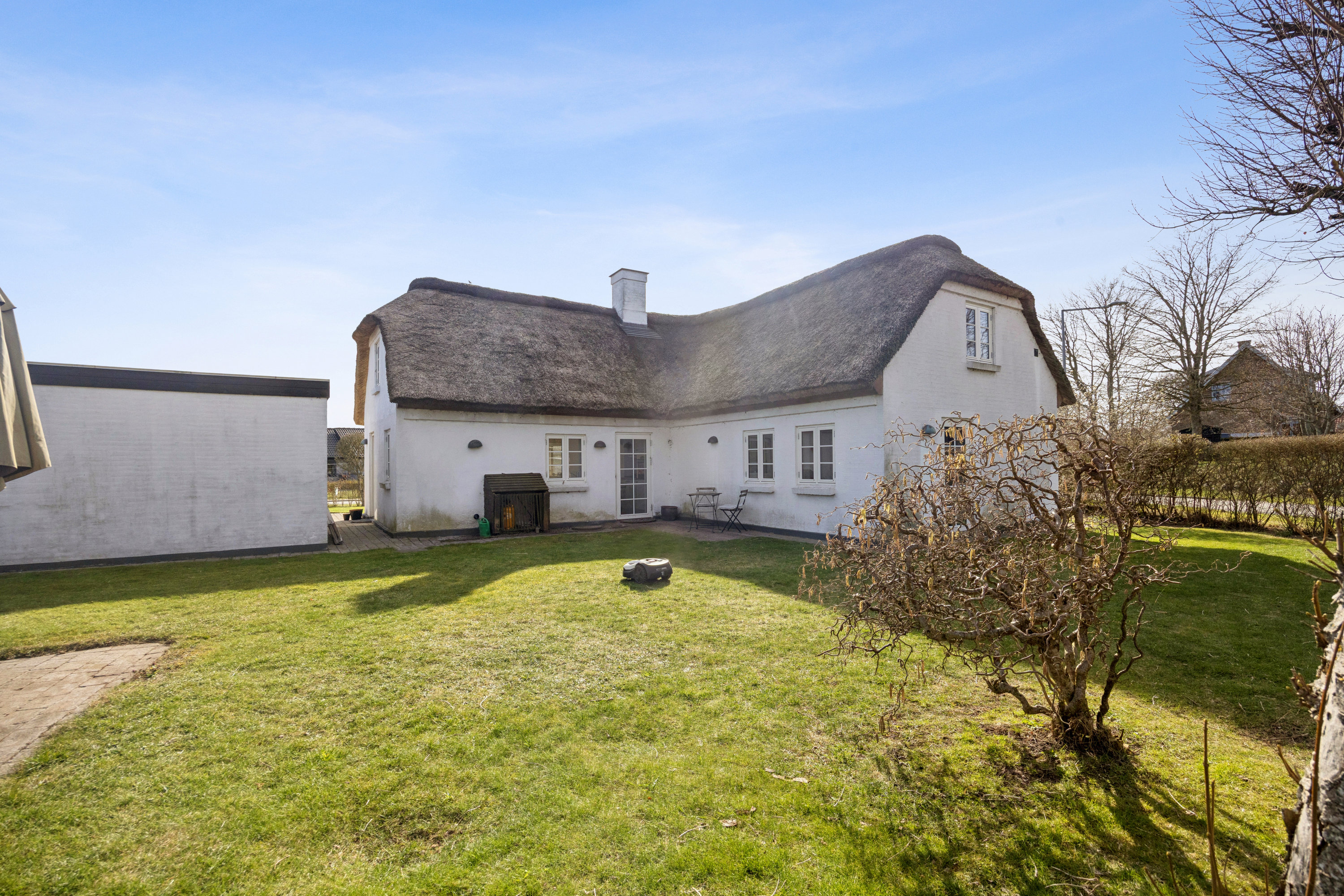 Fremhævet facade billede i fuldskærmstilstand. Billede af Smalby 5, Langholt, 9310 Vodskov