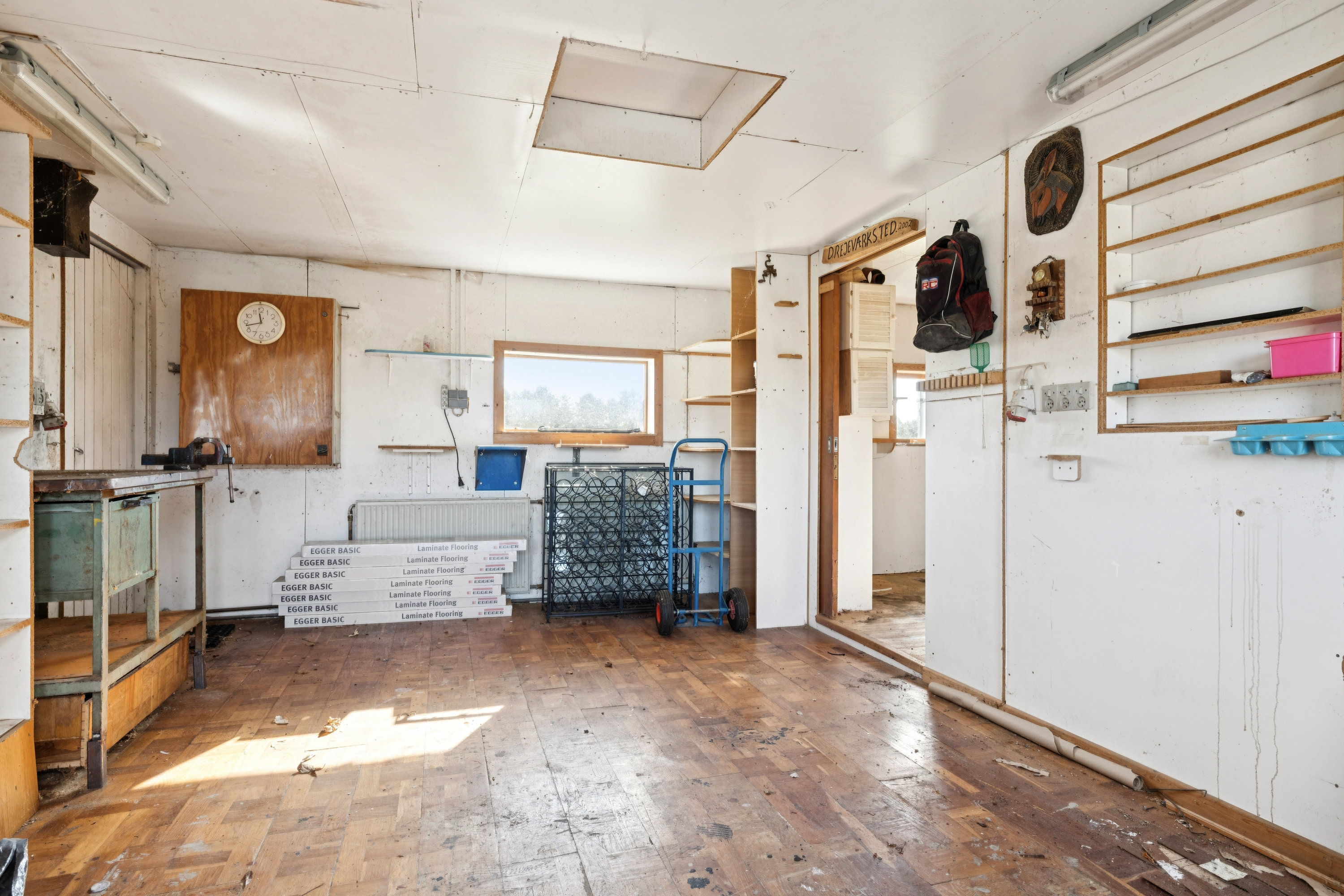 Fremhævet garage billede i fuldskærmstilstand. Billede af Møllebækvej 15, Bjerregrav, 9632 Møldrup