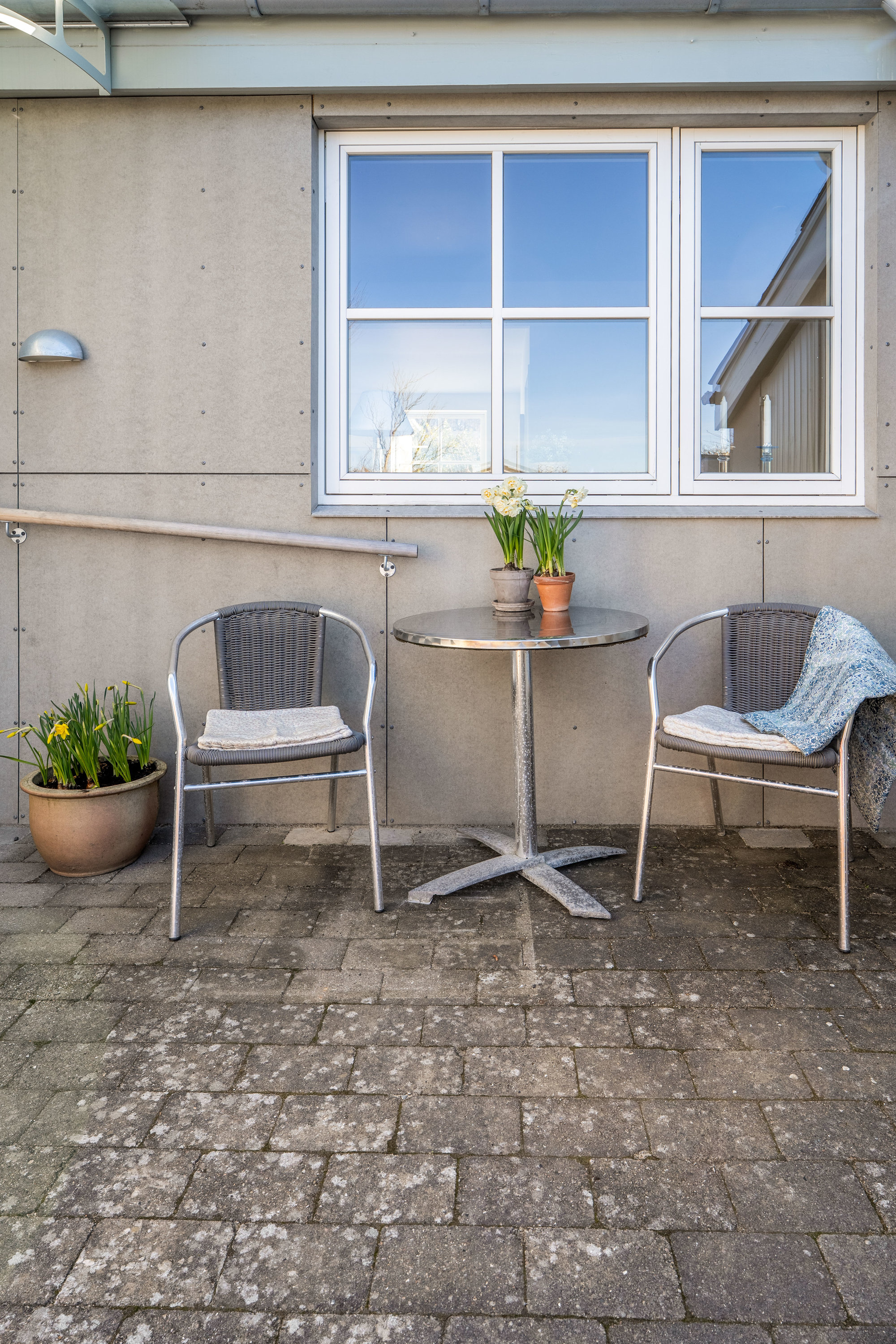 Fremhævet terrasse billede i fuldskærmstilstand. Billede af Maltevang 27, 3400 Hillerød