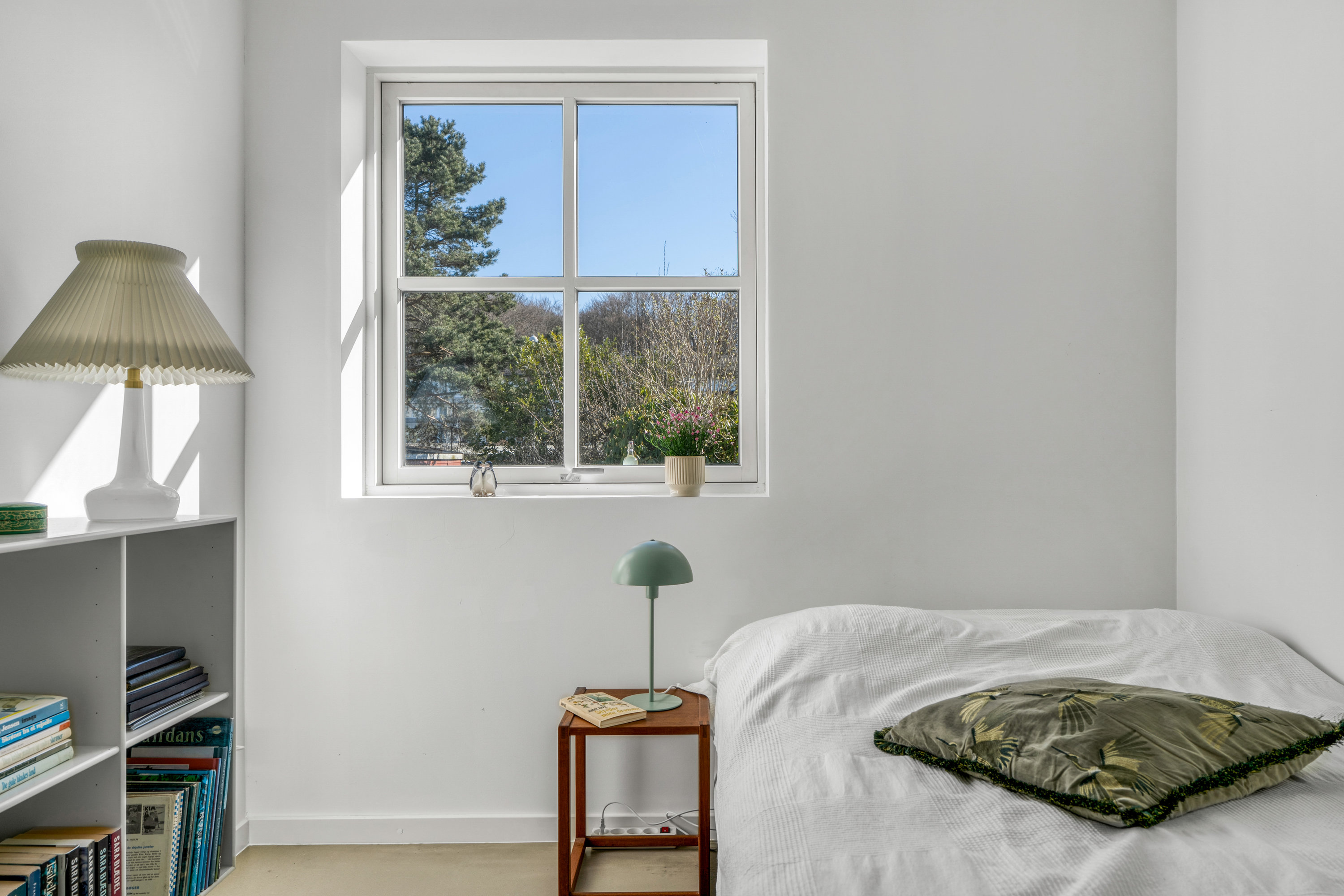 Fremhævet soveværelse billede i fuldskærmstilstand. Billede af Maltevang 27, 3400 Hillerød