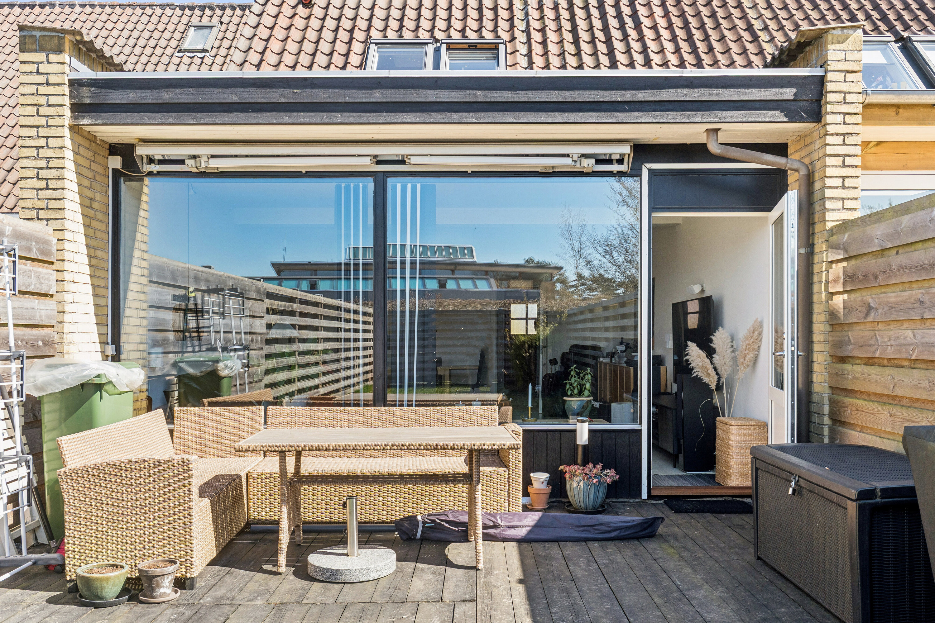 Fremhævet terrasse billede i fuldskærmstilstand. Billede af Tårnvej 383B, 2610 Rødovre