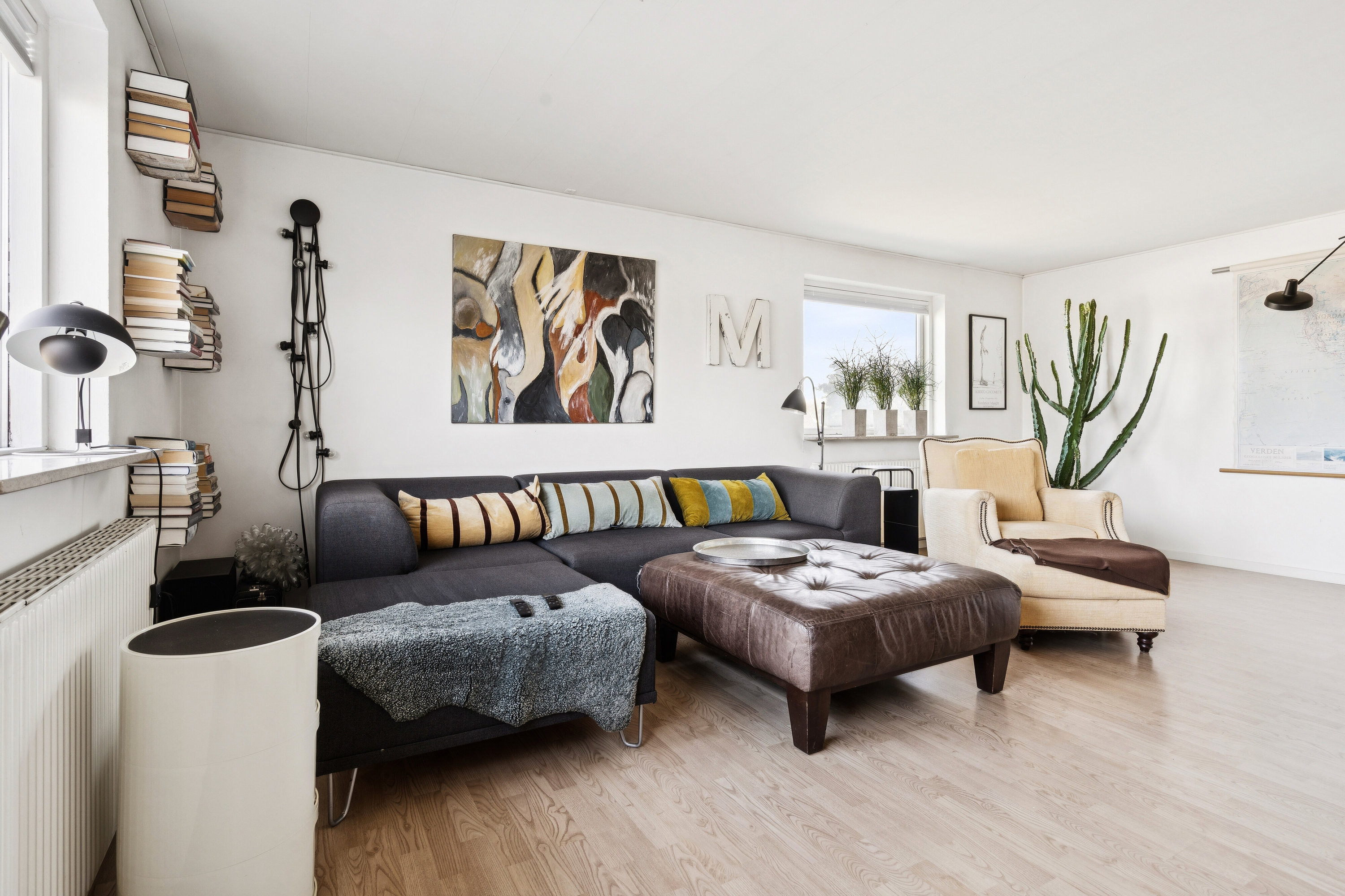 Fremhævet stue billede i fuldskærmstilstand. Billede af Figenvej 12, 4690 Haslev