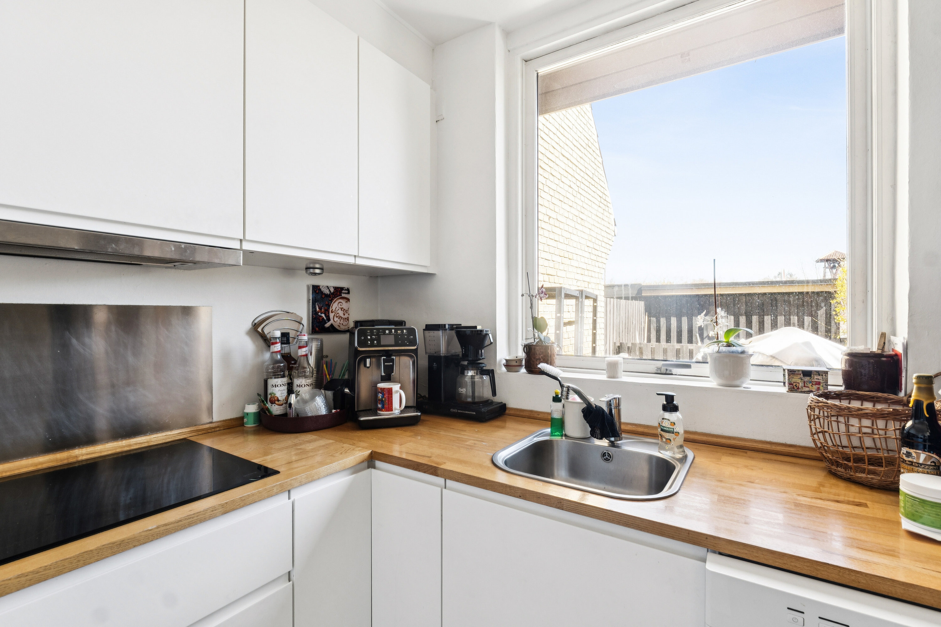 Fremhævet køkken billede i fuldskærmstilstand. Billede af Tårnvej 383B, 2610 Rødovre