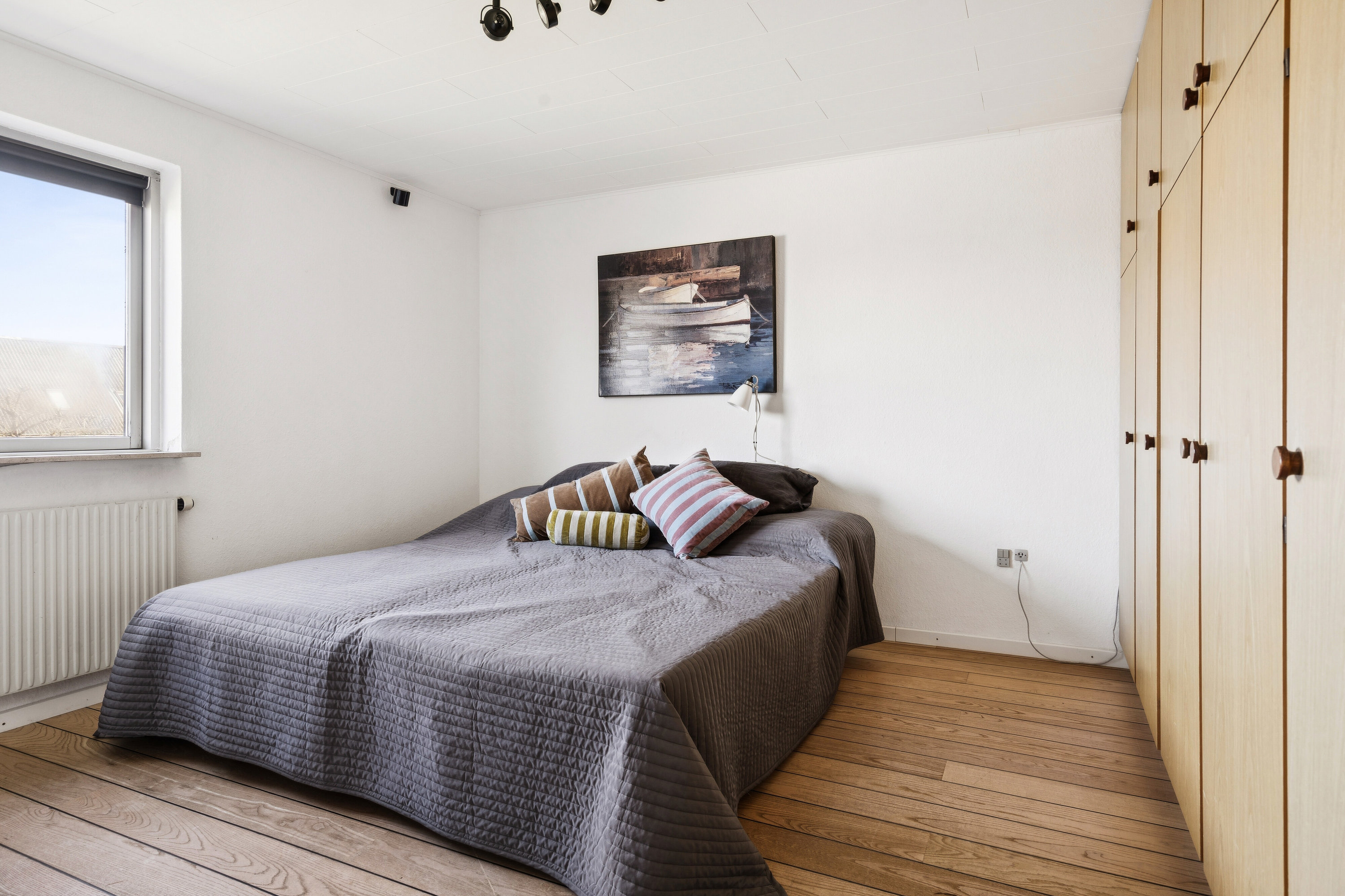 Fremhævet soveværelse billede i fuldskærmstilstand. Billede af Figenvej 12, 4690 Haslev