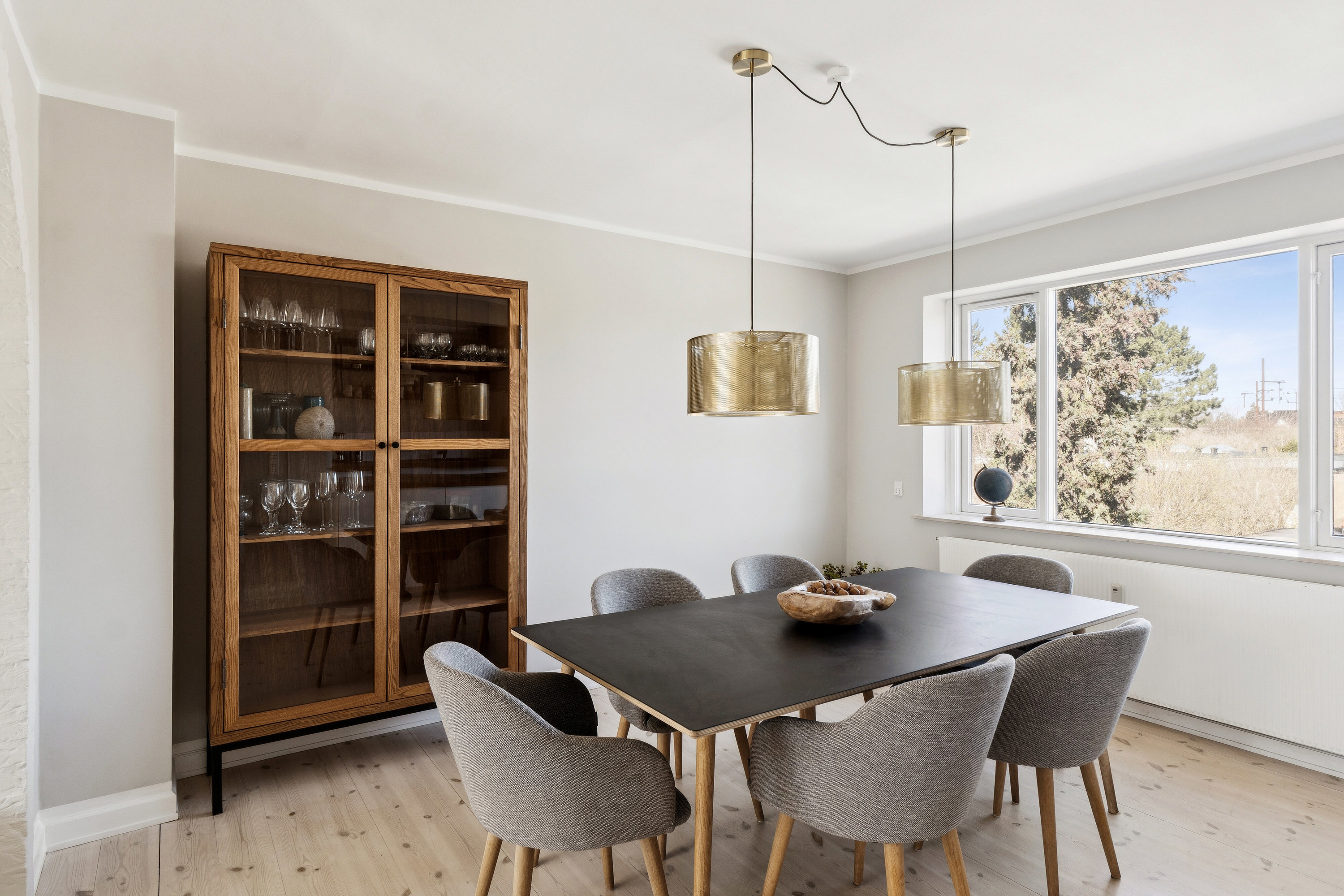 Fremhævet spisestue billede i fuldskærmstilstand. Billede af Hædersdalvej 21, 1., 2650 Hvidovre