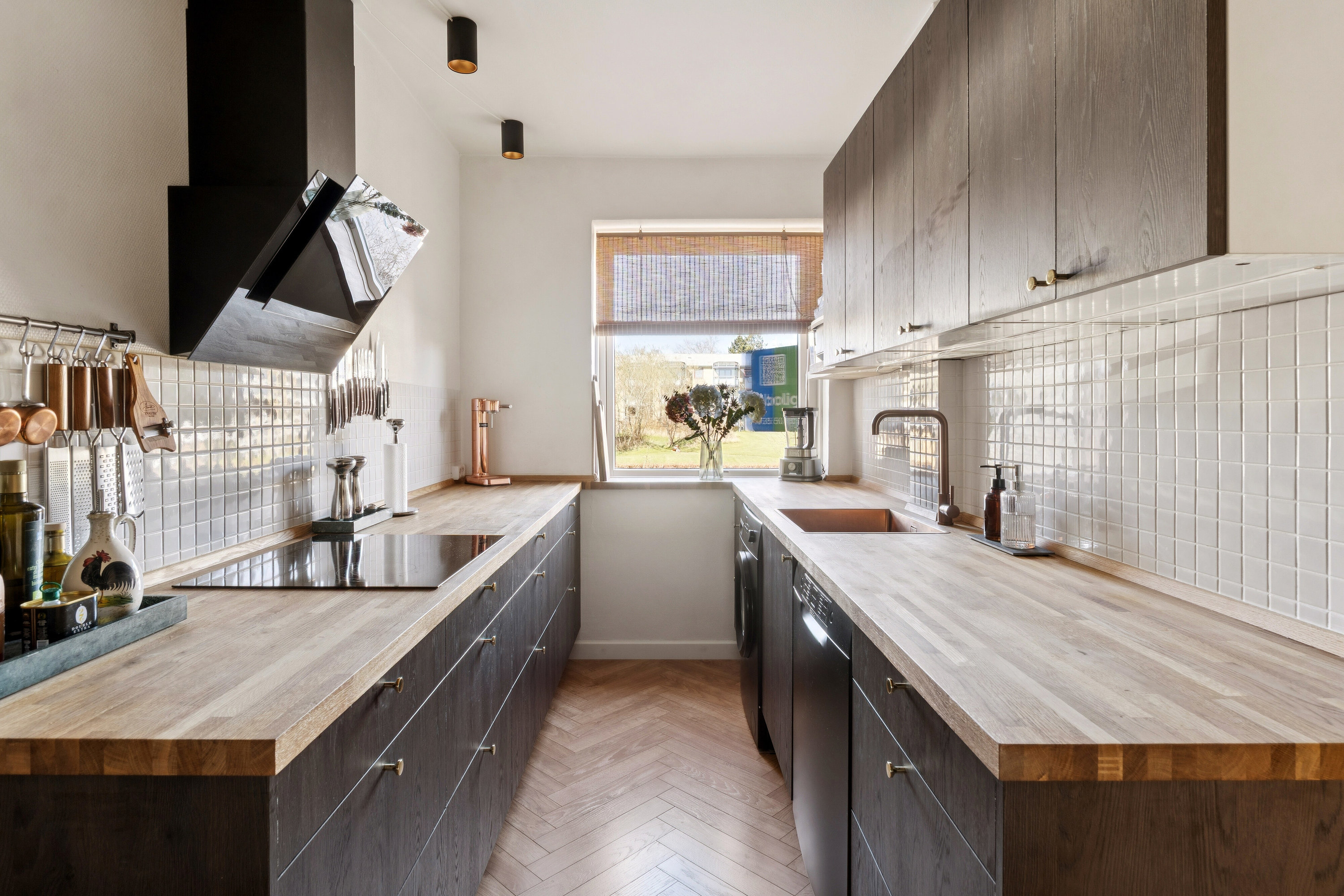 Fremhævet køkken billede i fuldskærmstilstand. Billede af Roskildevænget 18, st.. th., 4000 Roskilde