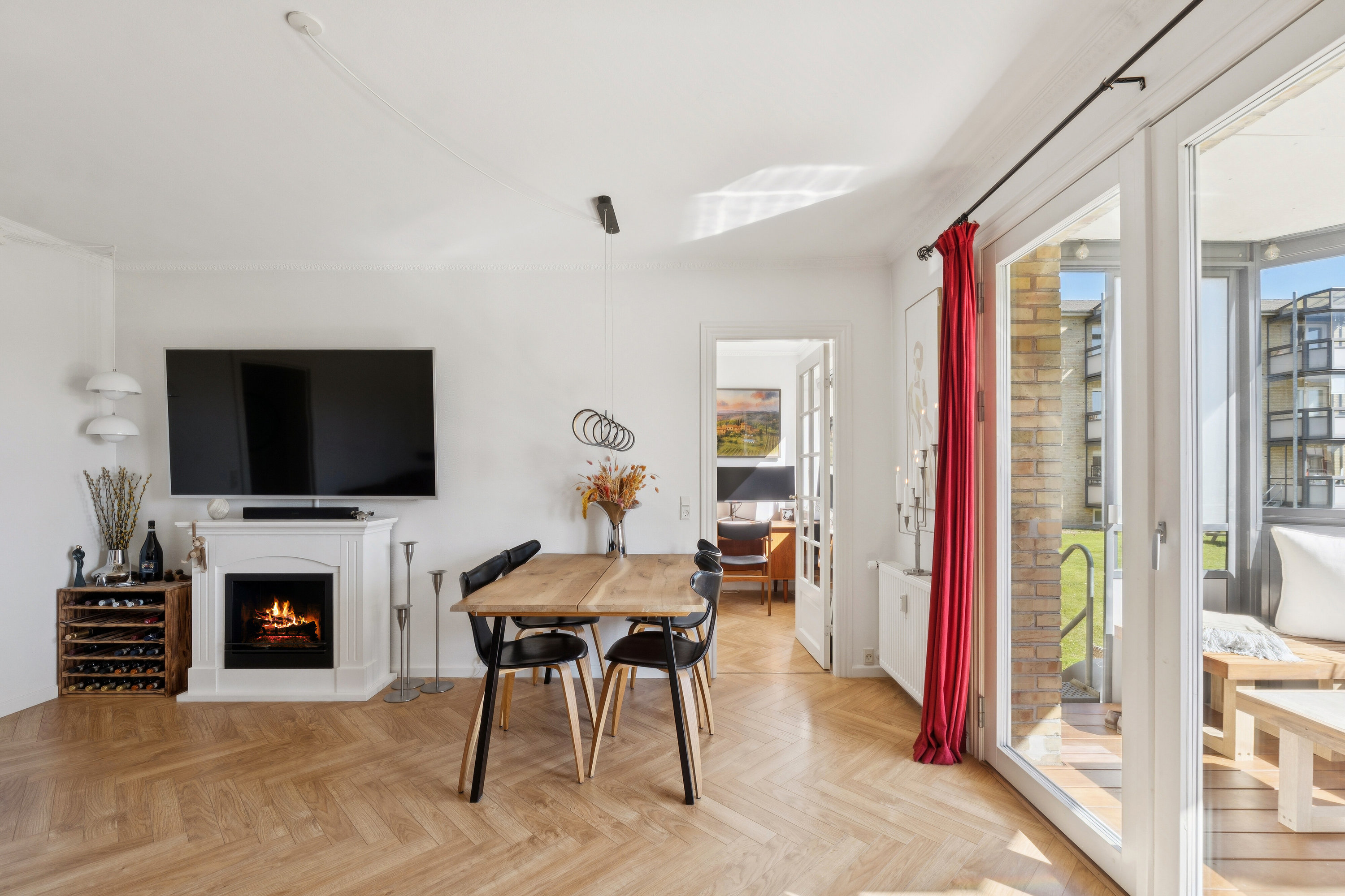 Fremhævet spisestue billede i fuldskærmstilstand. Billede af Roskildevænget 18, st.. th., 4000 Roskilde