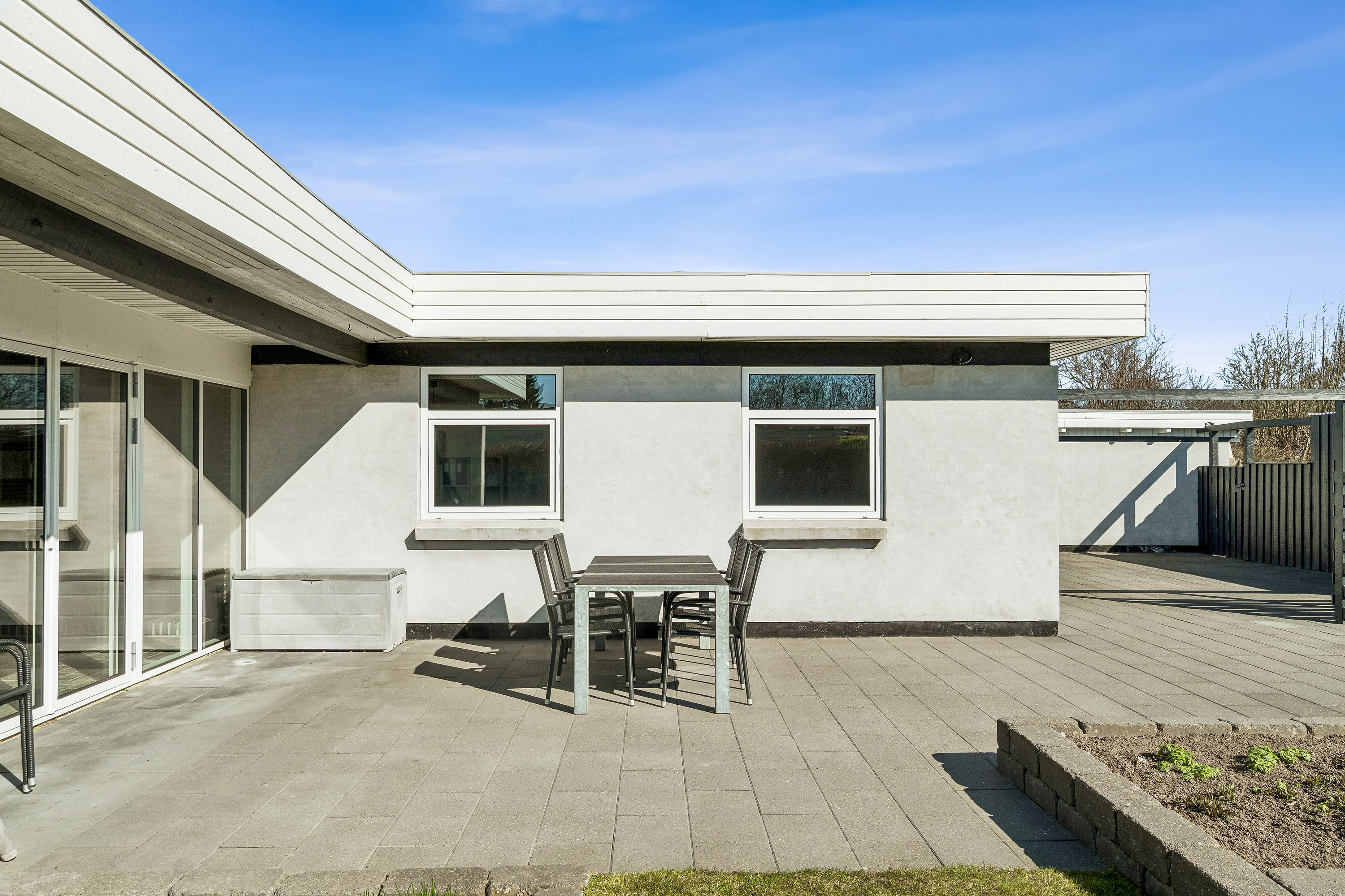 Fremhævet terrasse billede i fuldskærmstilstand. Billede af Damvænget 22, 8310 Tranbjerg J