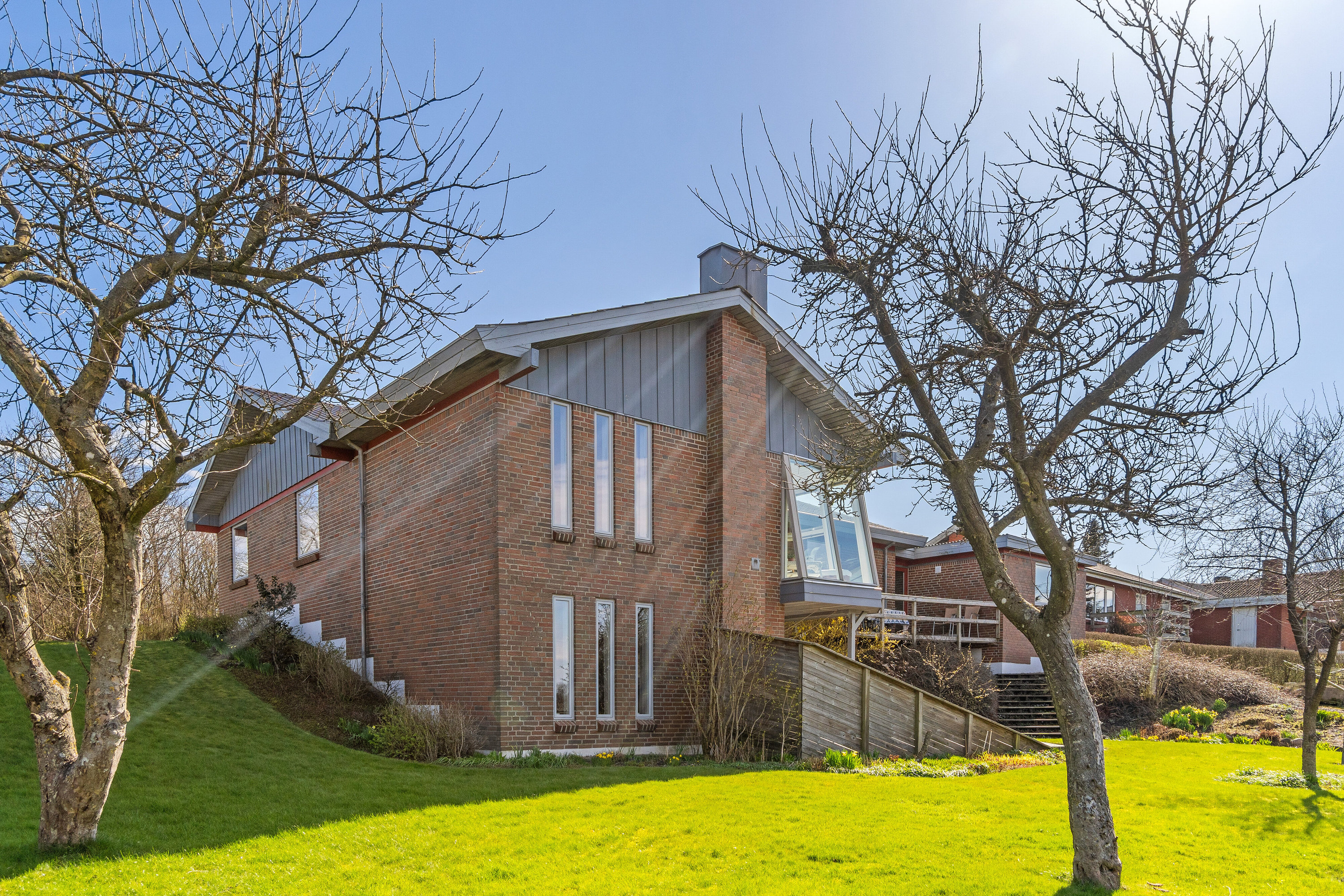 Fremhævet set fra haven billede i fuldskærmstilstand. Billede af Runevej 21, Sjørring, 7700 Thisted