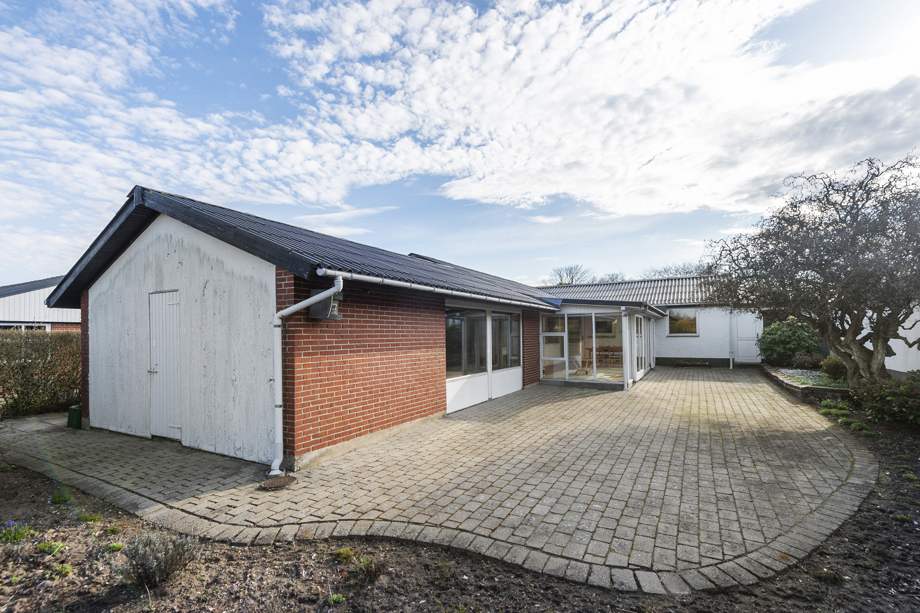 Fremhævet ejendommen billede i fuldskærmstilstand. Billede af Vølundsvej 10, 6705 Esbjerg Ø