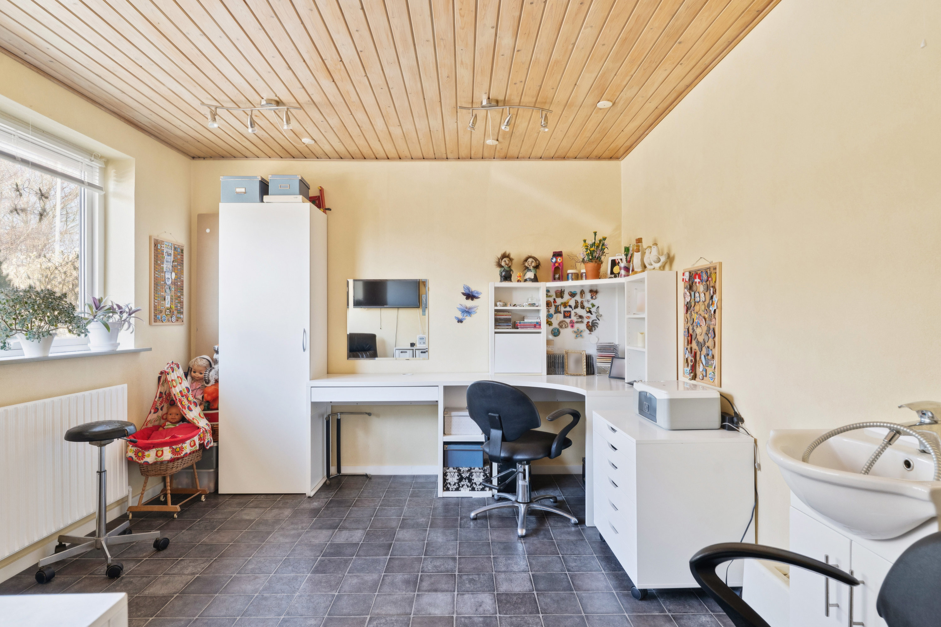 Fremhævet stue billede i fuldskærmstilstand. Billede af Hald Møllevej 16, Hald, 8983 Gjerlev J