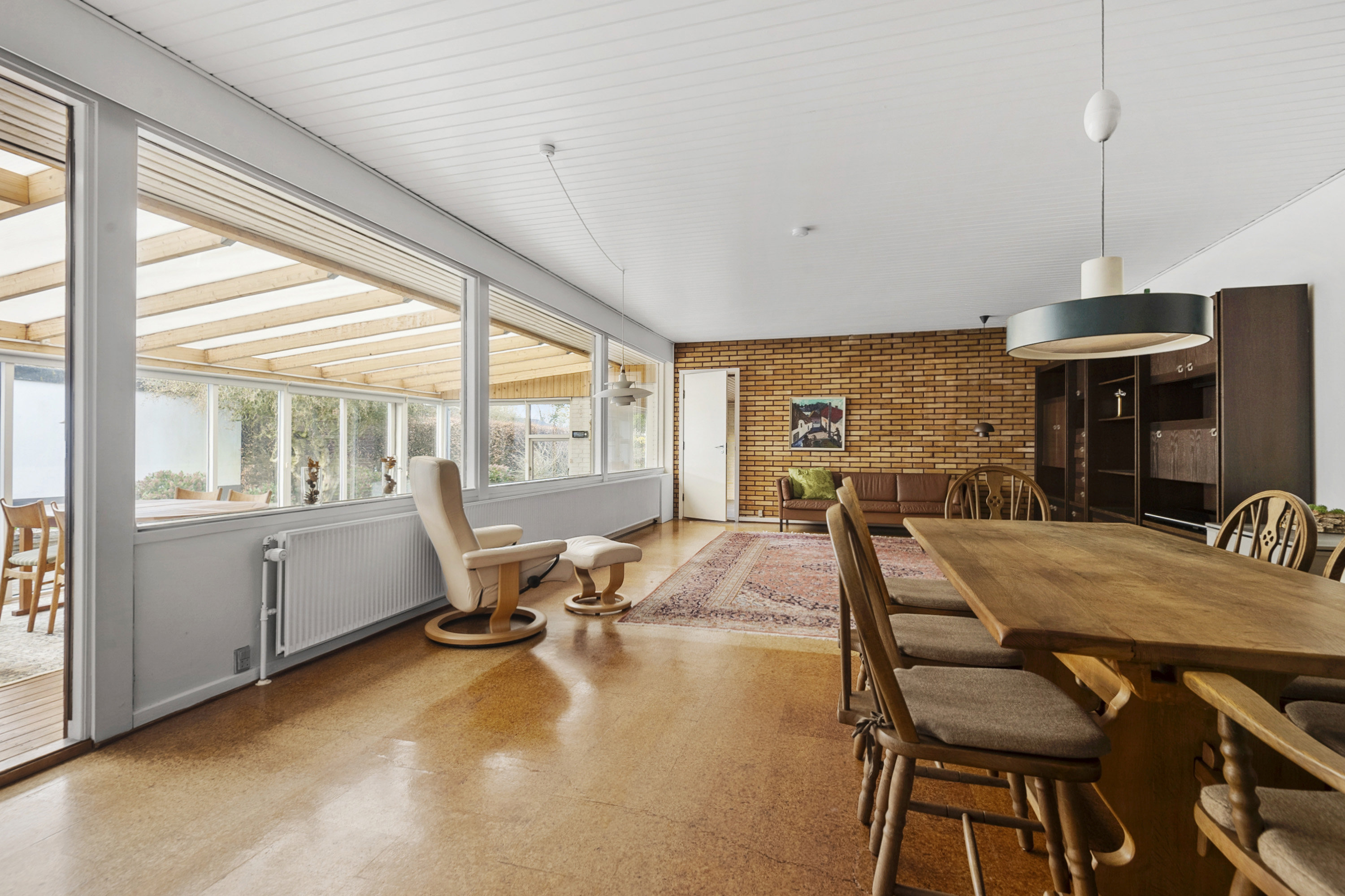 Fremhævet spisestue billede i fuldskærmstilstand. Billede af Vølundsvej 10, 6705 Esbjerg Ø