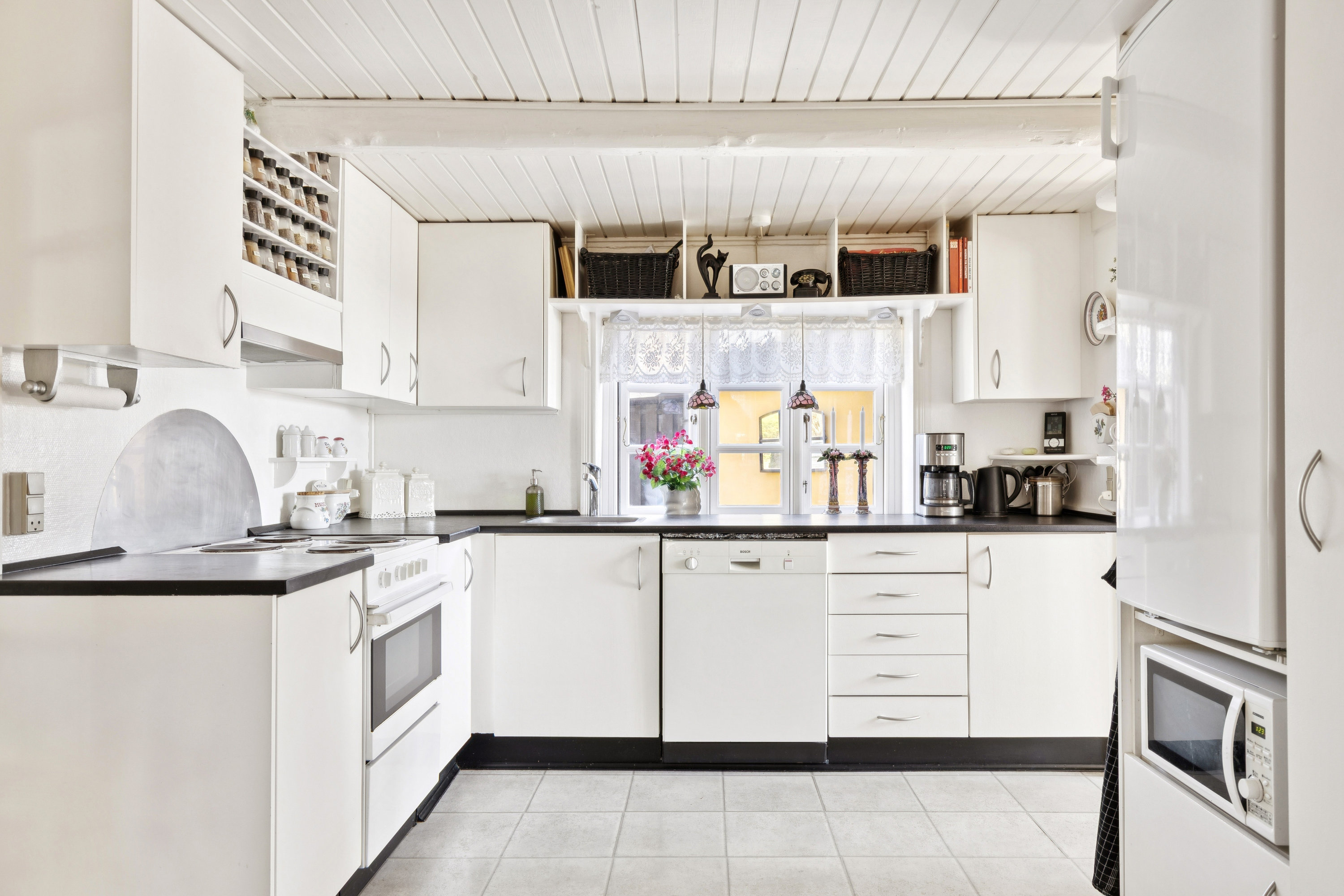 Fremhævet køkken billede i fuldskærmstilstand. Billede af Tømmerupvej 33, Ulkestrup, 4440 Mørkøv