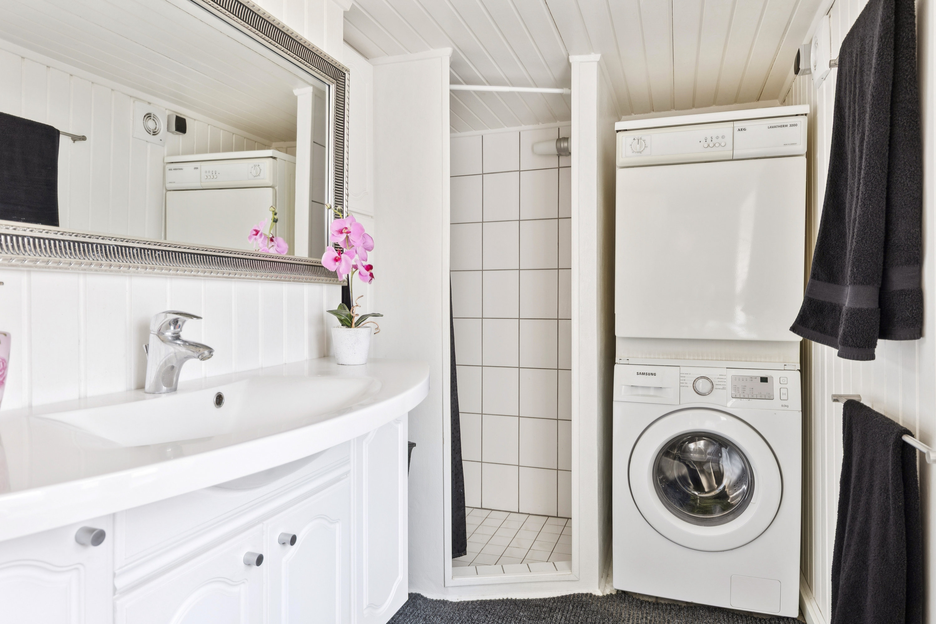 Fremhævet badeværelse billede i fuldskærmstilstand. Billede af Tømmerupvej 33, Ulkestrup, 4440 Mørkøv