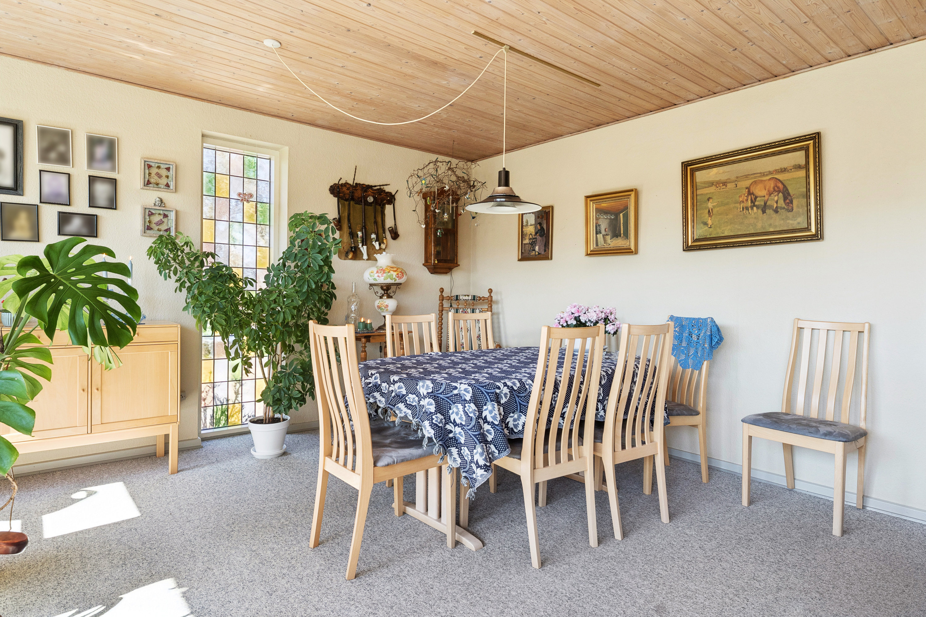 Fremhævet stue billede i fuldskærmstilstand. Billede af Hald Møllevej 16, Hald, 8983 Gjerlev J