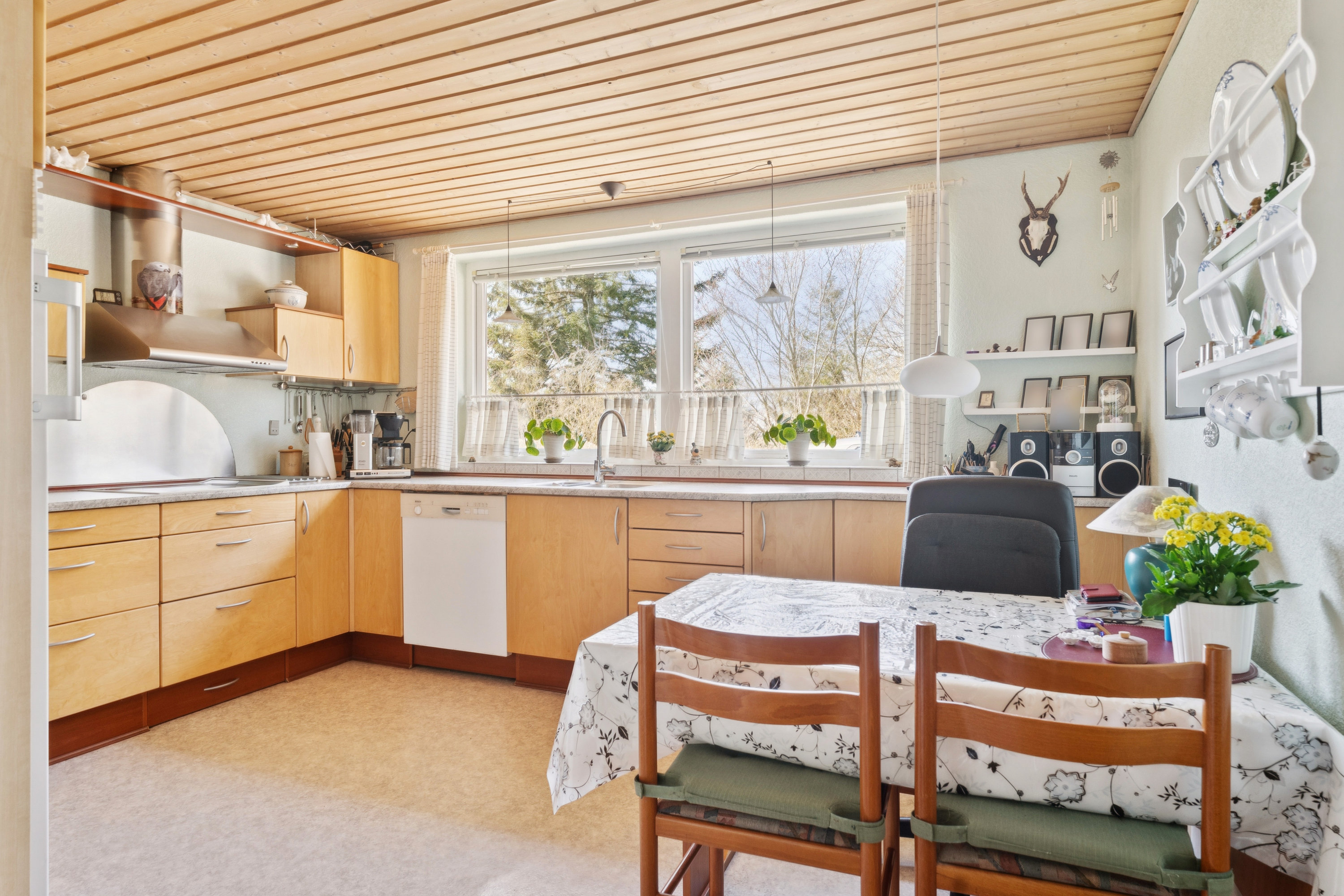 Fremhævet stue billede i fuldskærmstilstand. Billede af Hald Møllevej 16, Hald, 8983 Gjerlev J