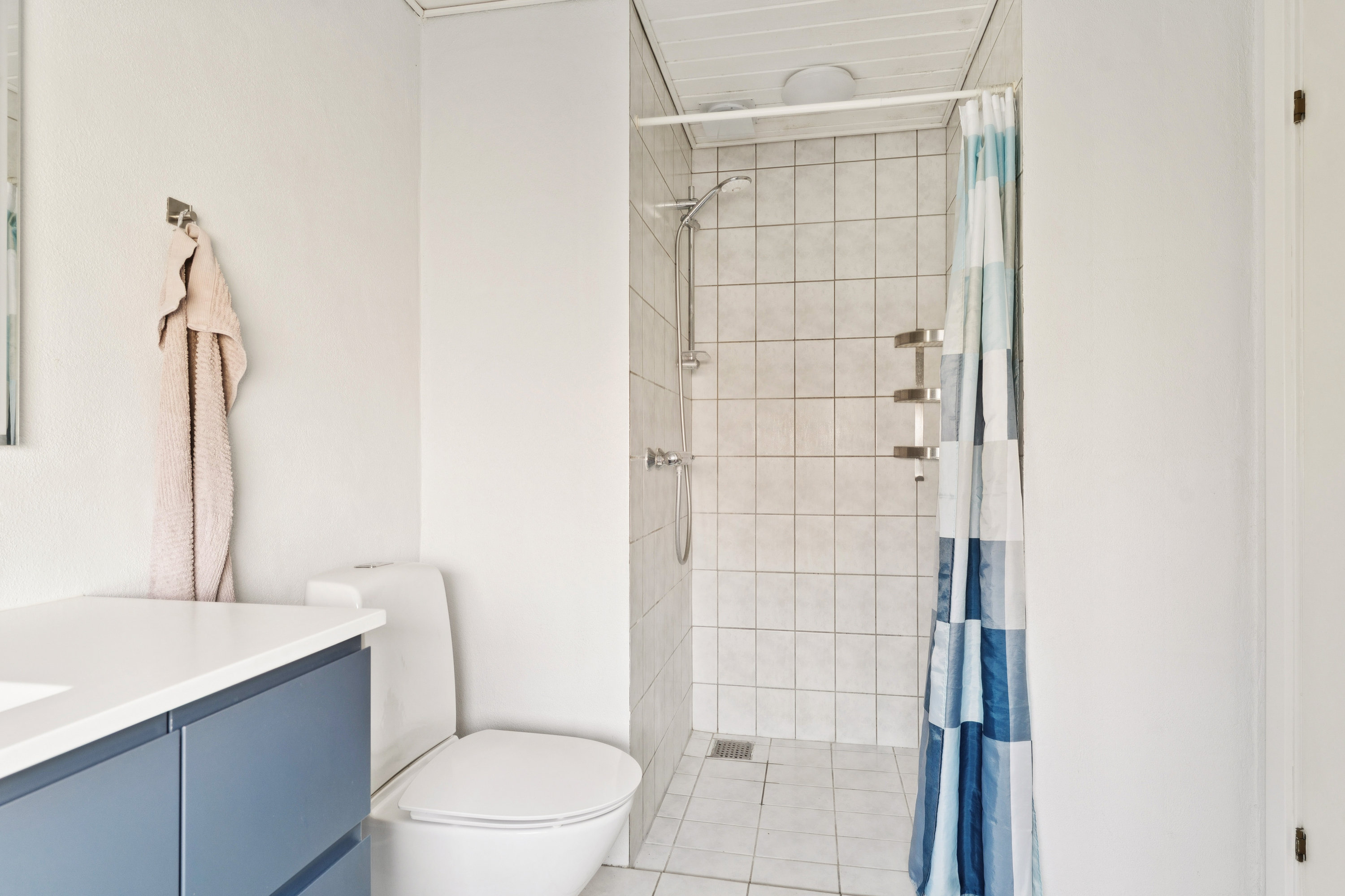 Fremhævet badeværelse billede i fuldskærmstilstand. Billede af Topasdalen 6, 8930 Randers NØ