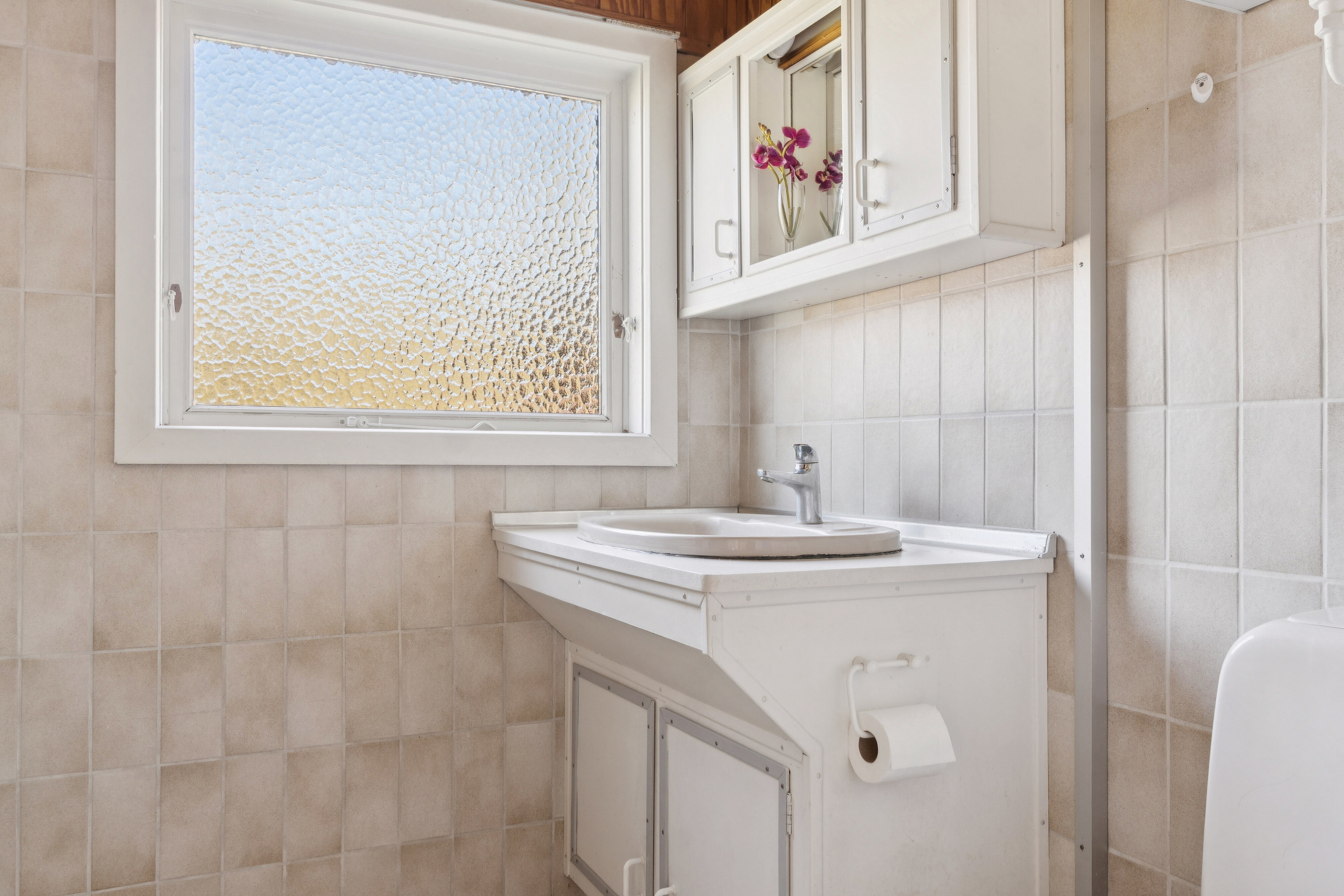 Fremhævet badeværelse billede i fuldskærmstilstand. Billede af Dalsvinget 15, Store Havelse Strand, 3310 Ølsted