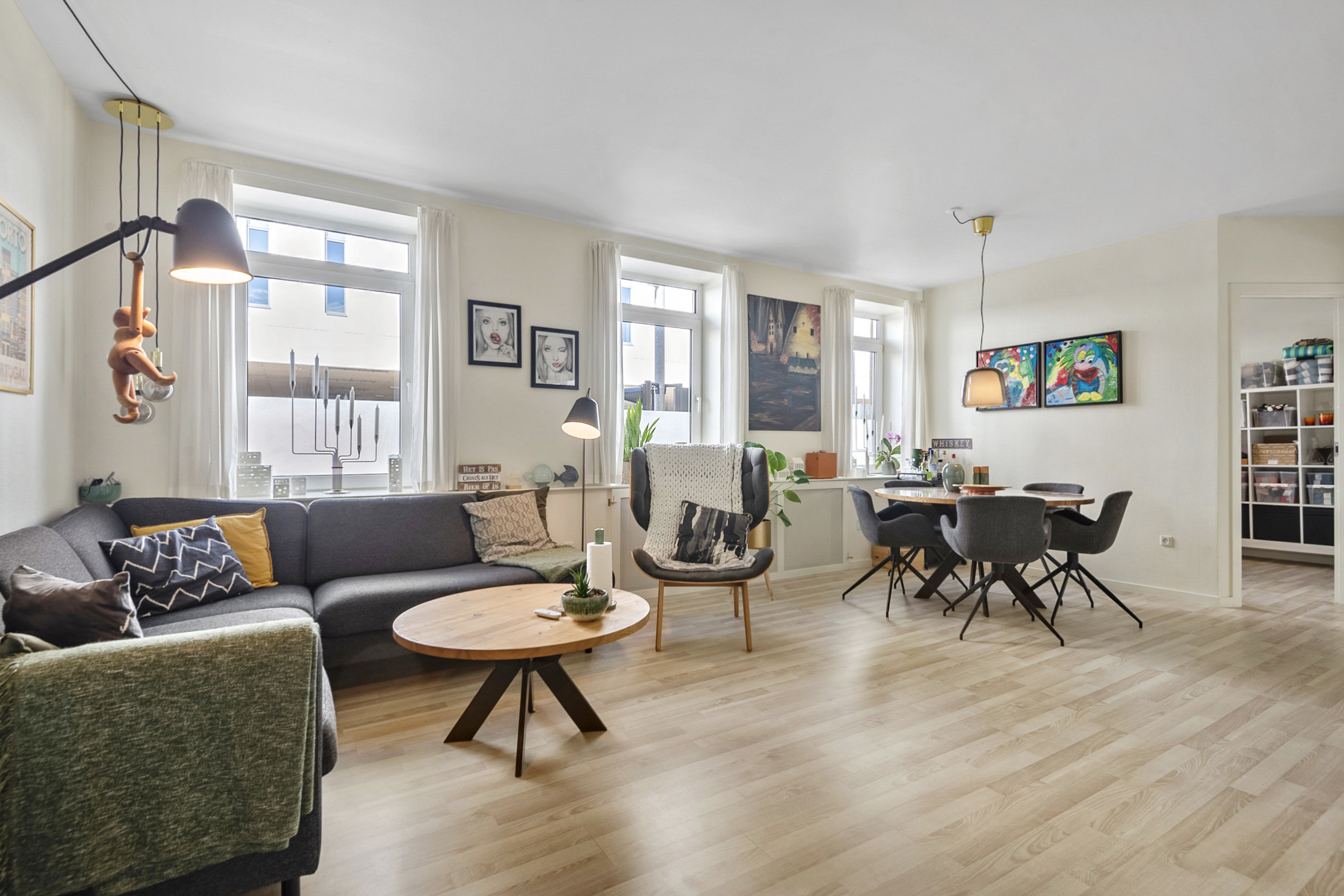 Fremhævet stue billede i fuldskærmstilstand. Billede af Ribegade 1, st.., 6700 Esbjerg