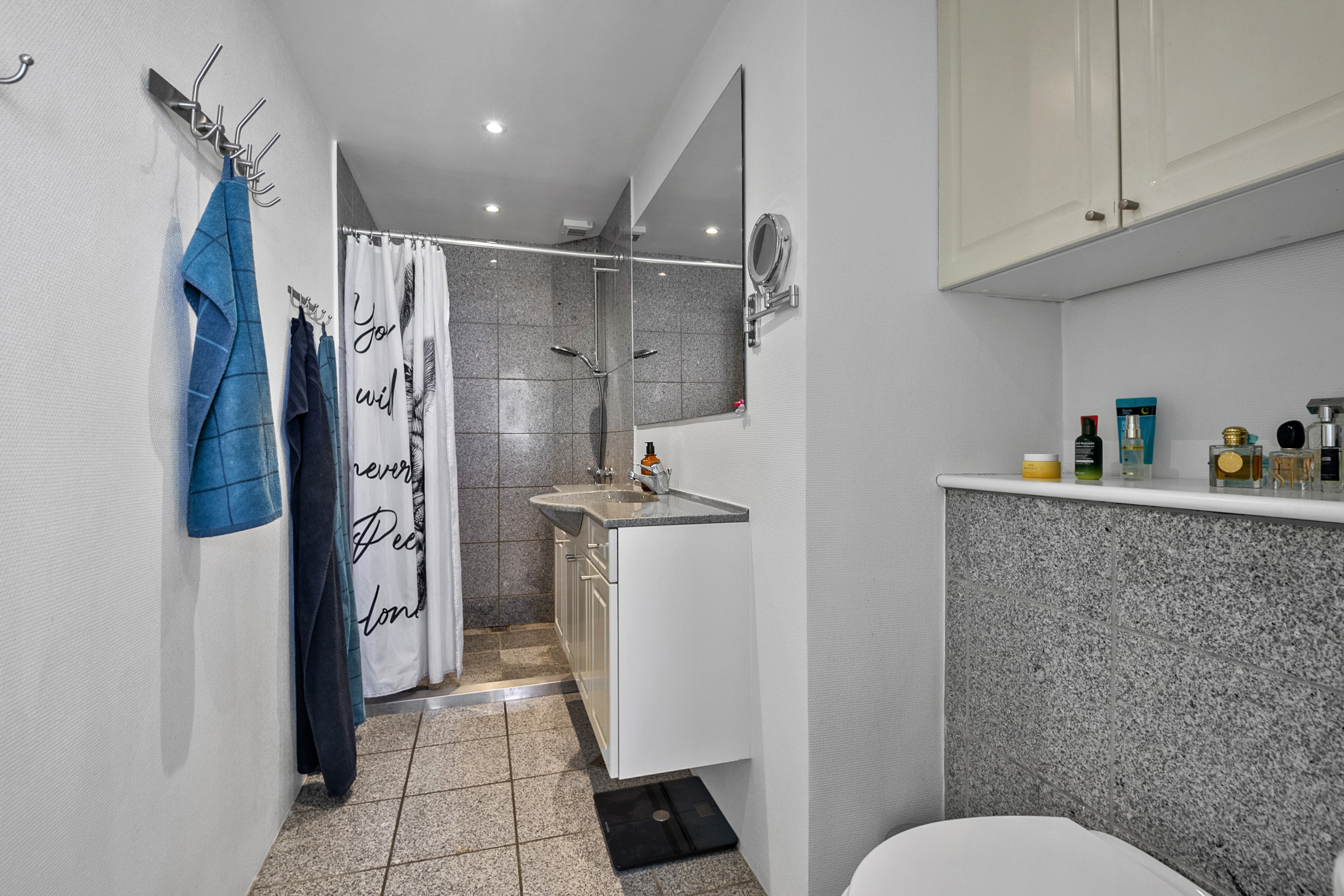 Fremhævet badeværelse billede i fuldskærmstilstand. Billede af Ribegade 1, st.., 6700 Esbjerg