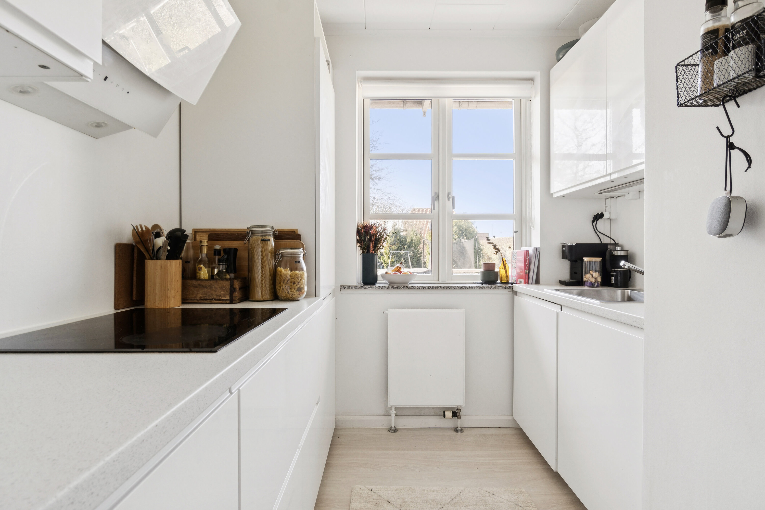 Fremhævet køkken billede i fuldskærmstilstand. Billede af Eriksvej 4, 2600 Glostrup