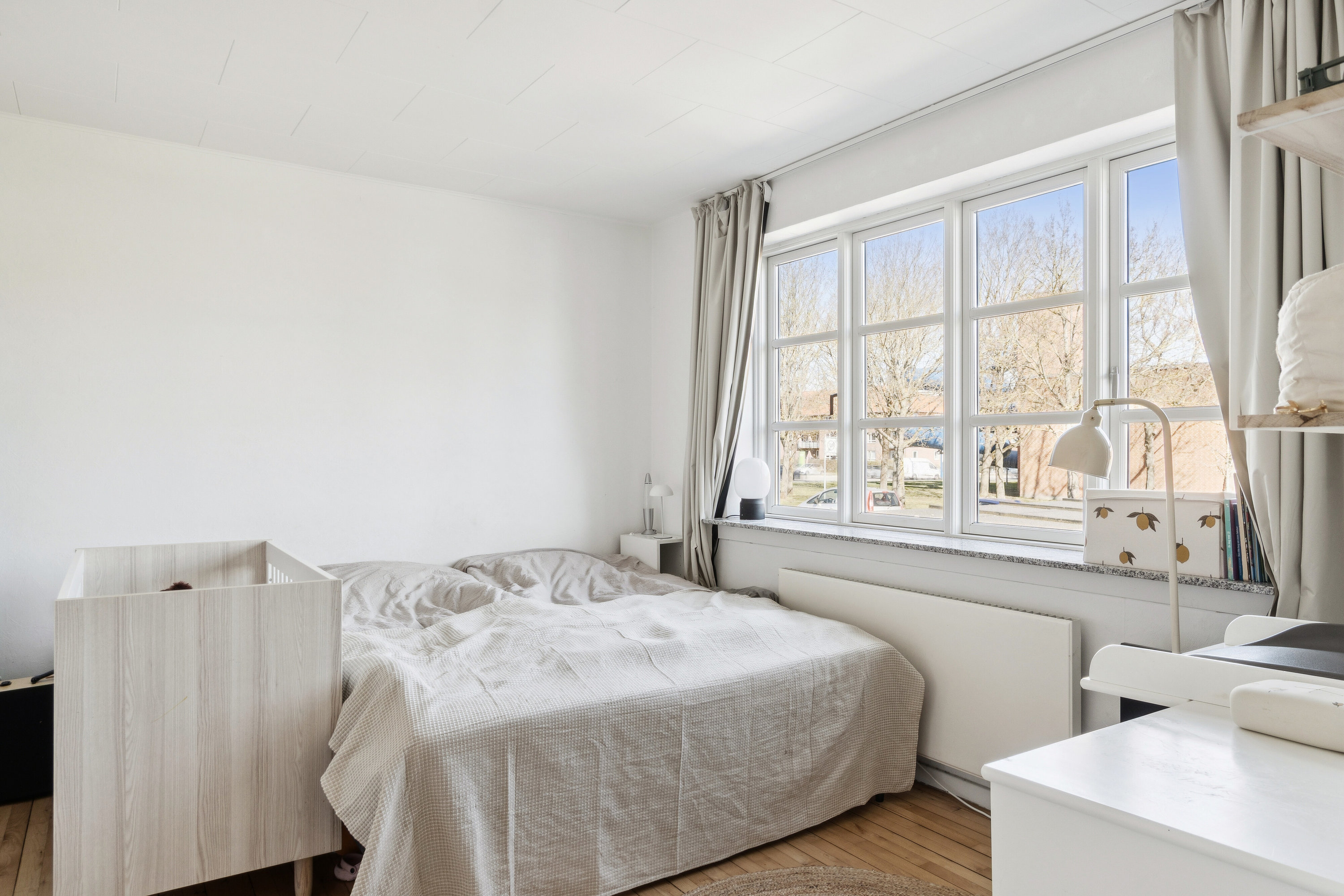 Fremhævet soveværelse billede i fuldskærmstilstand. Billede af Eriksvej 4, 2600 Glostrup