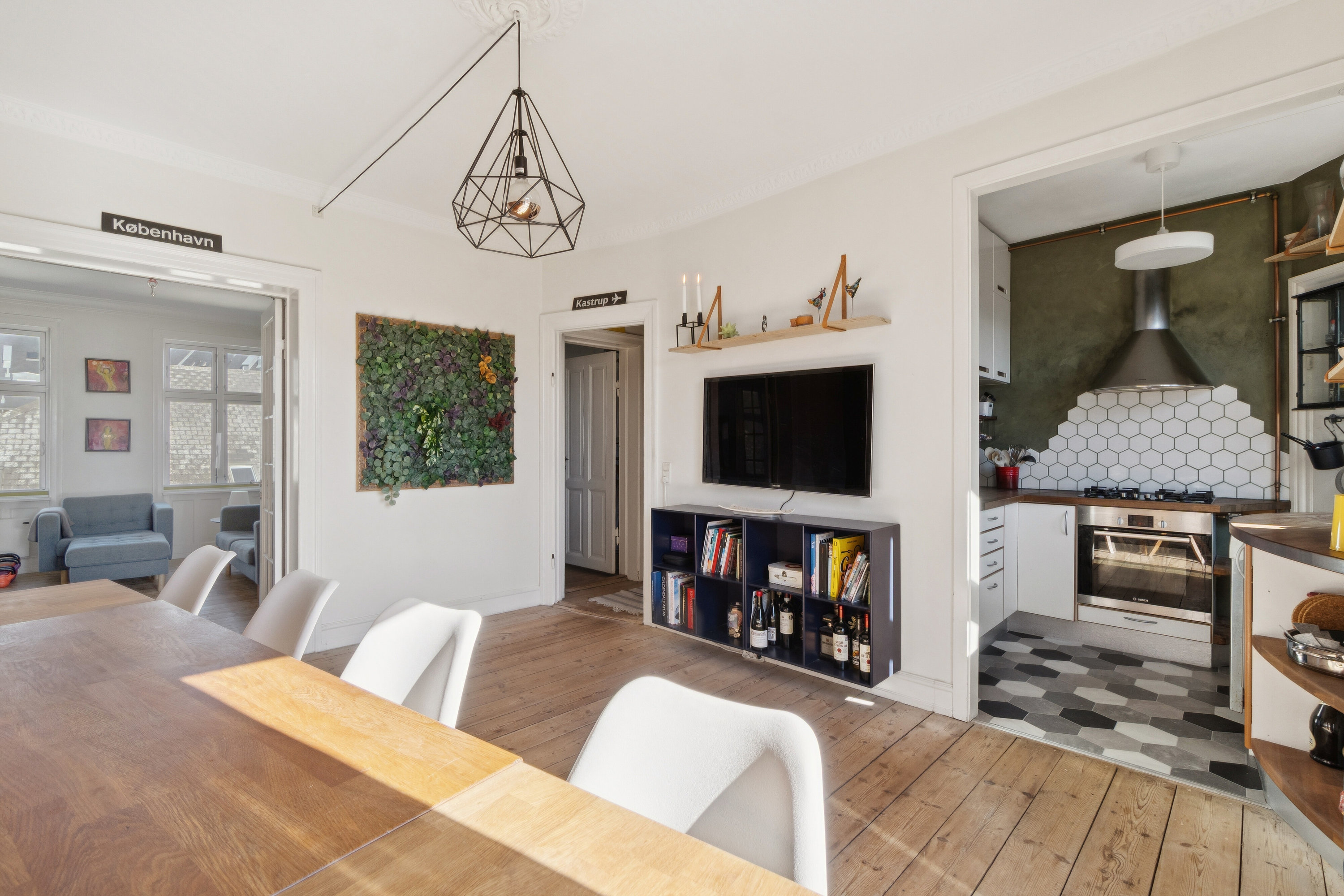 Fremhævet spisestue billede i fuldskærmstilstand. Billede af Tovværkgade 4, 4. th., 2300 København S