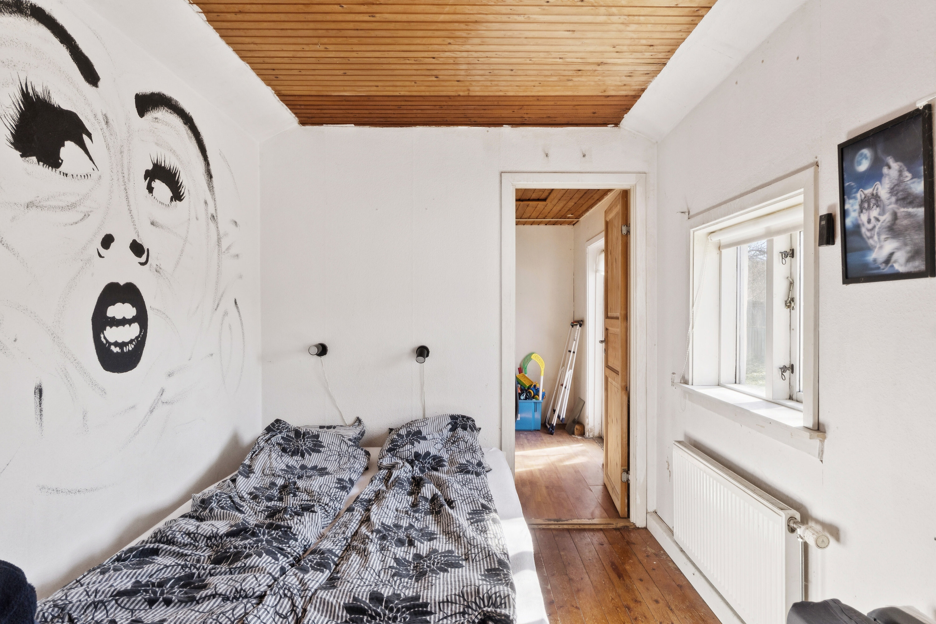 Fremhævet soveværelse billede i fuldskærmstilstand. Billede af Ellevej 80, Enghaven, 3300 Frederiksværk