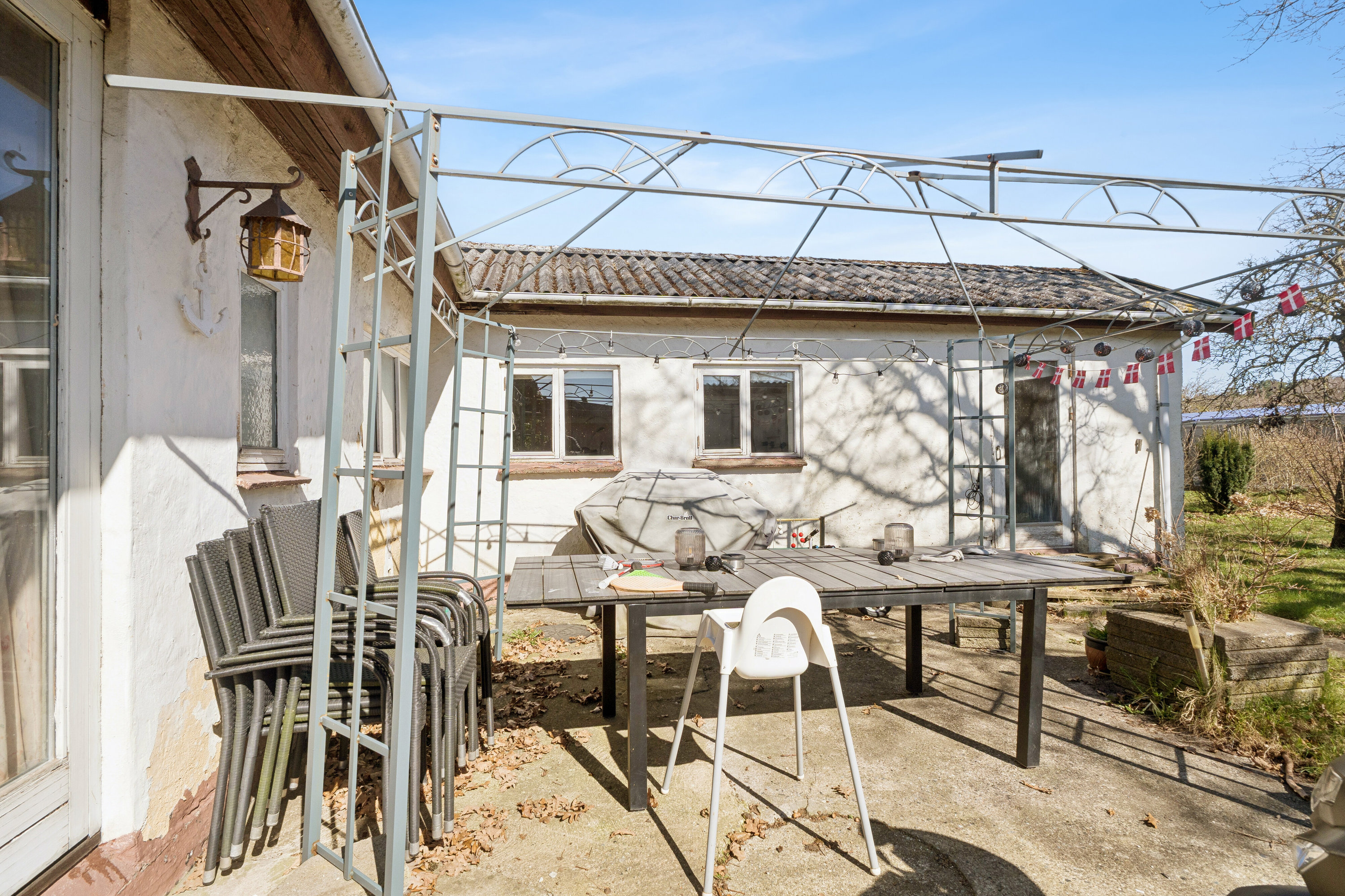 Fremhævet terrasse billede i fuldskærmstilstand. Billede af Ellevej 80, Enghaven, 3300 Frederiksværk