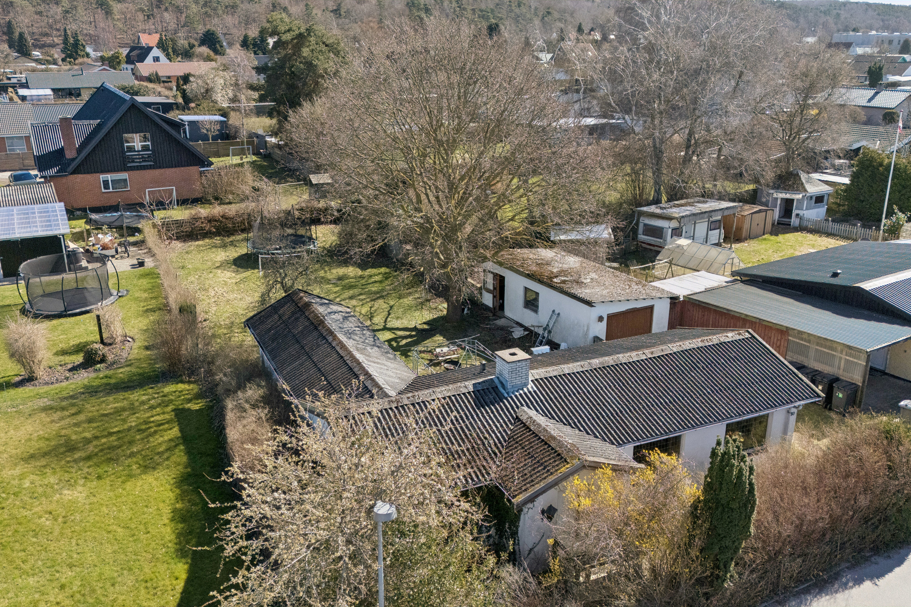 Fremhævet luftfoto billede i fuldskærmstilstand. Billede af Ellevej 80, Enghaven, 3300 Frederiksværk