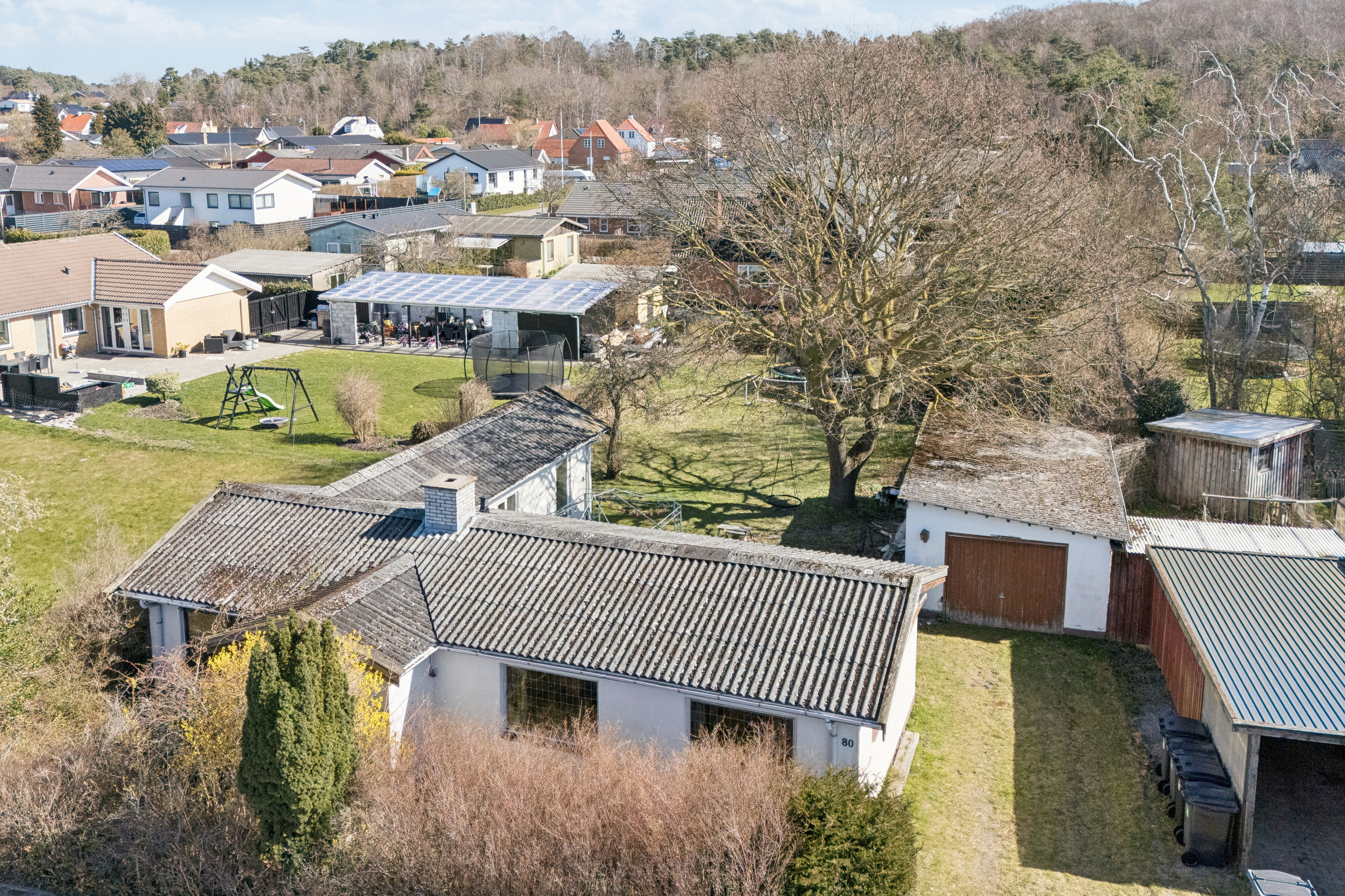 Fremhævet luftfoto billede i fuldskærmstilstand. Billede af Ellevej 80, Enghaven, 3300 Frederiksværk