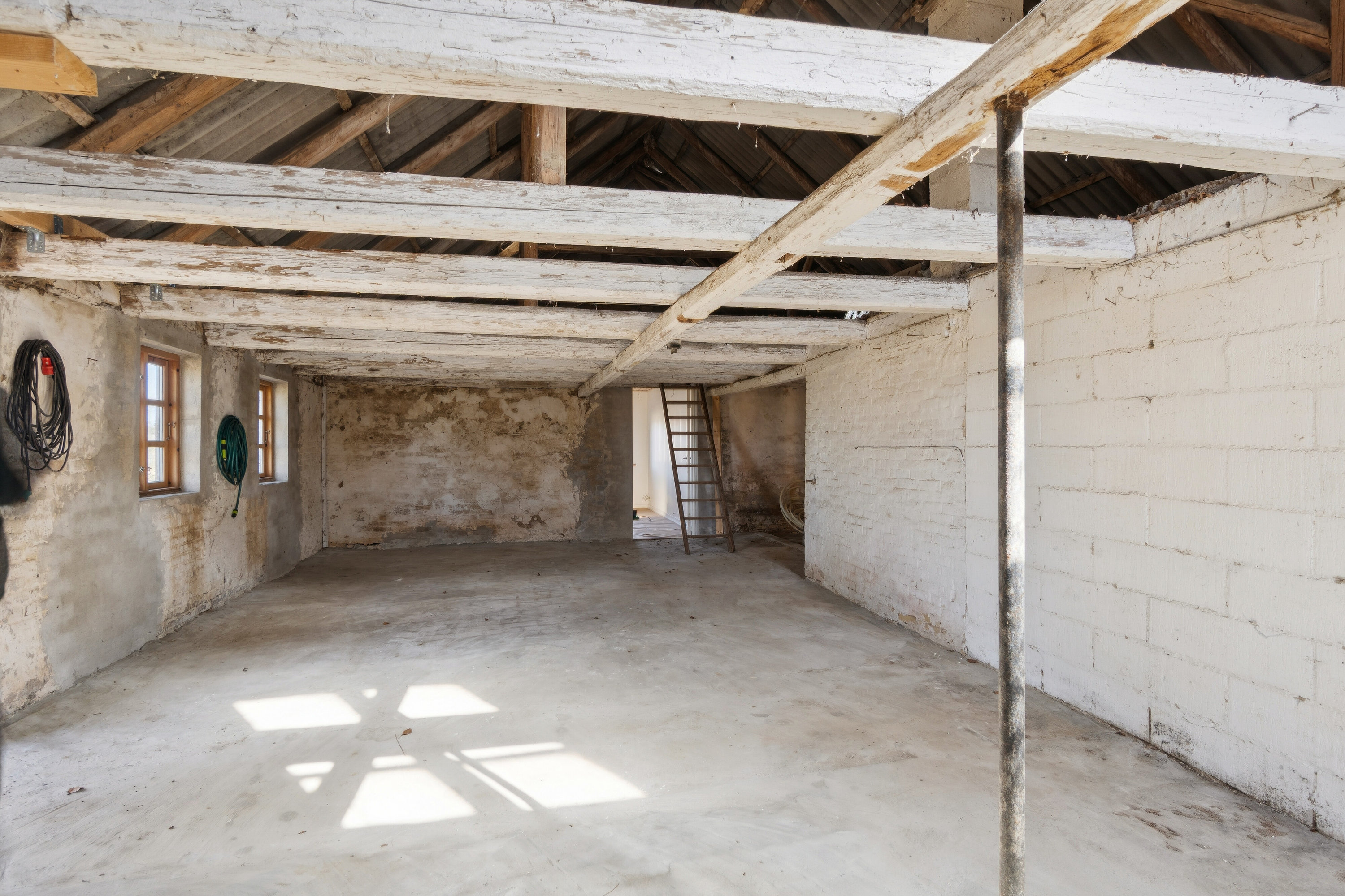 Fremhævet lager billede i fuldskærmstilstand. Billede af Landevejen 40, 4060 Kirke Såby