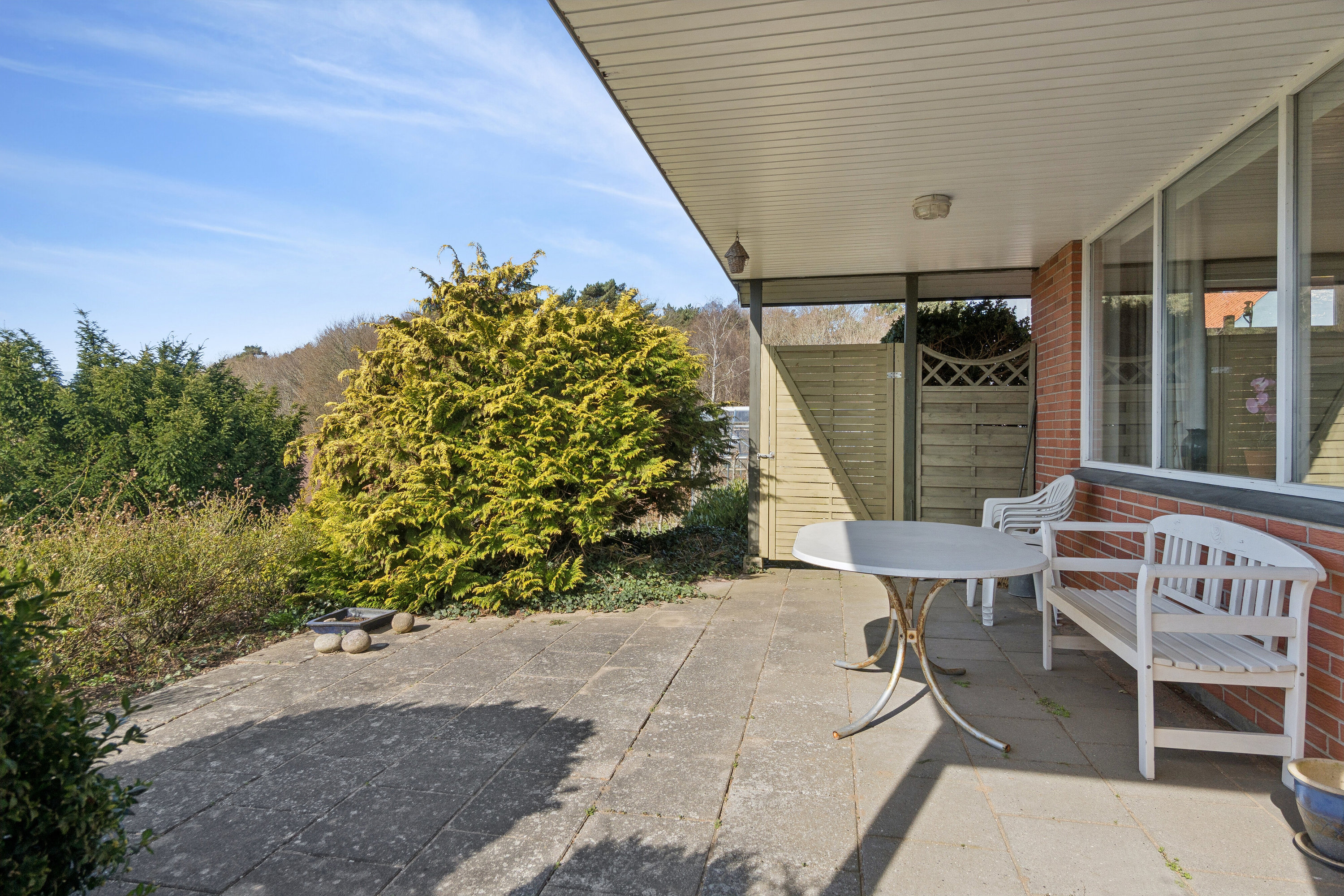 Fremhævet overdækket terrasse billede i fuldskærmstilstand. Billede af Granlyvænget 8, 4400 Kalundborg