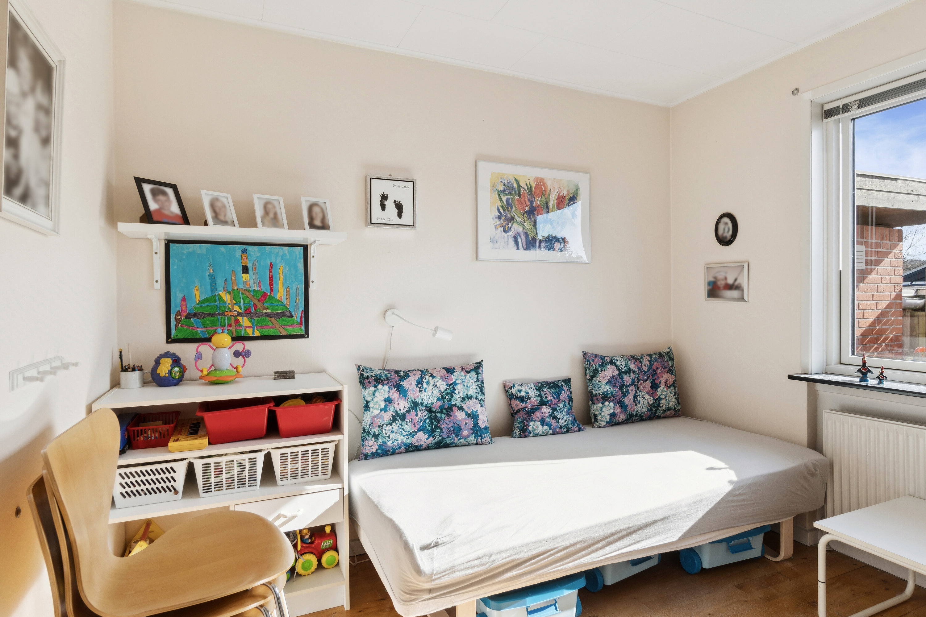 Fremhævet soveværelse billede i fuldskærmstilstand. Billede af Granlyvænget 8, 4400 Kalundborg