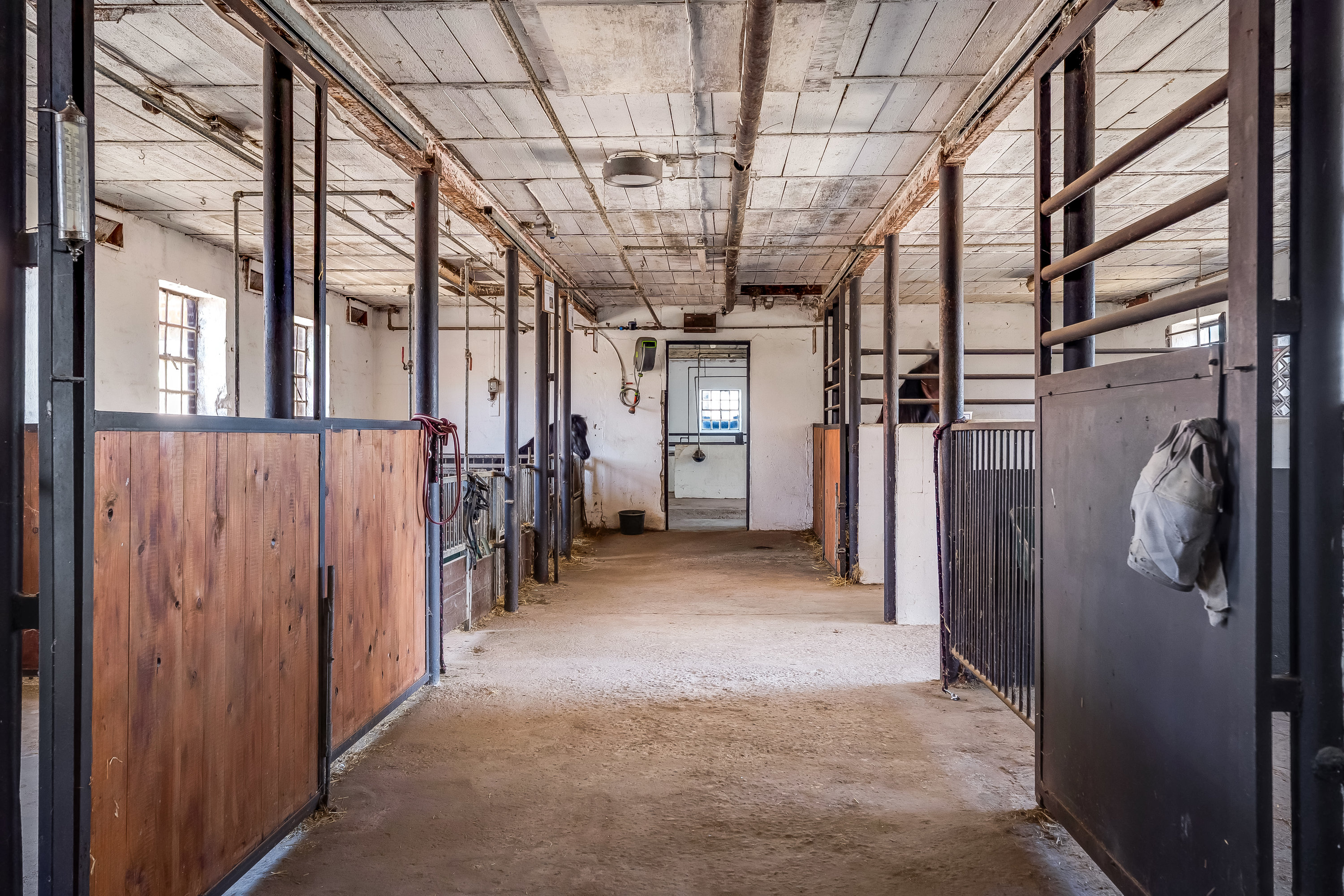 Fremhævet hesteboks billede i fuldskærmstilstand. Billede af Øltappervej 4, 4952 Stokkemarke