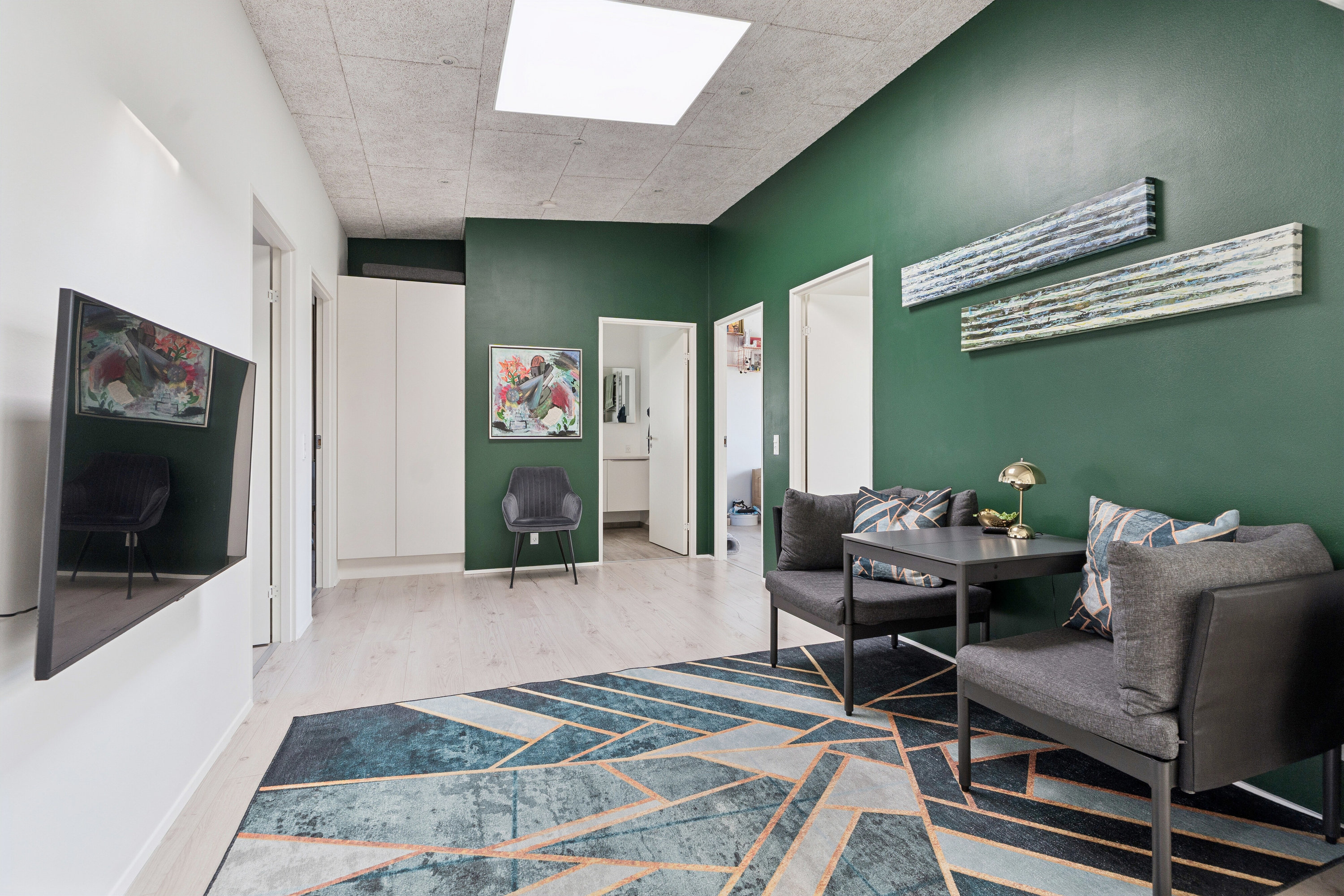 Fremhævet stue billede i fuldskærmstilstand. Billede af Svaneparken 253, 7430 Ikast