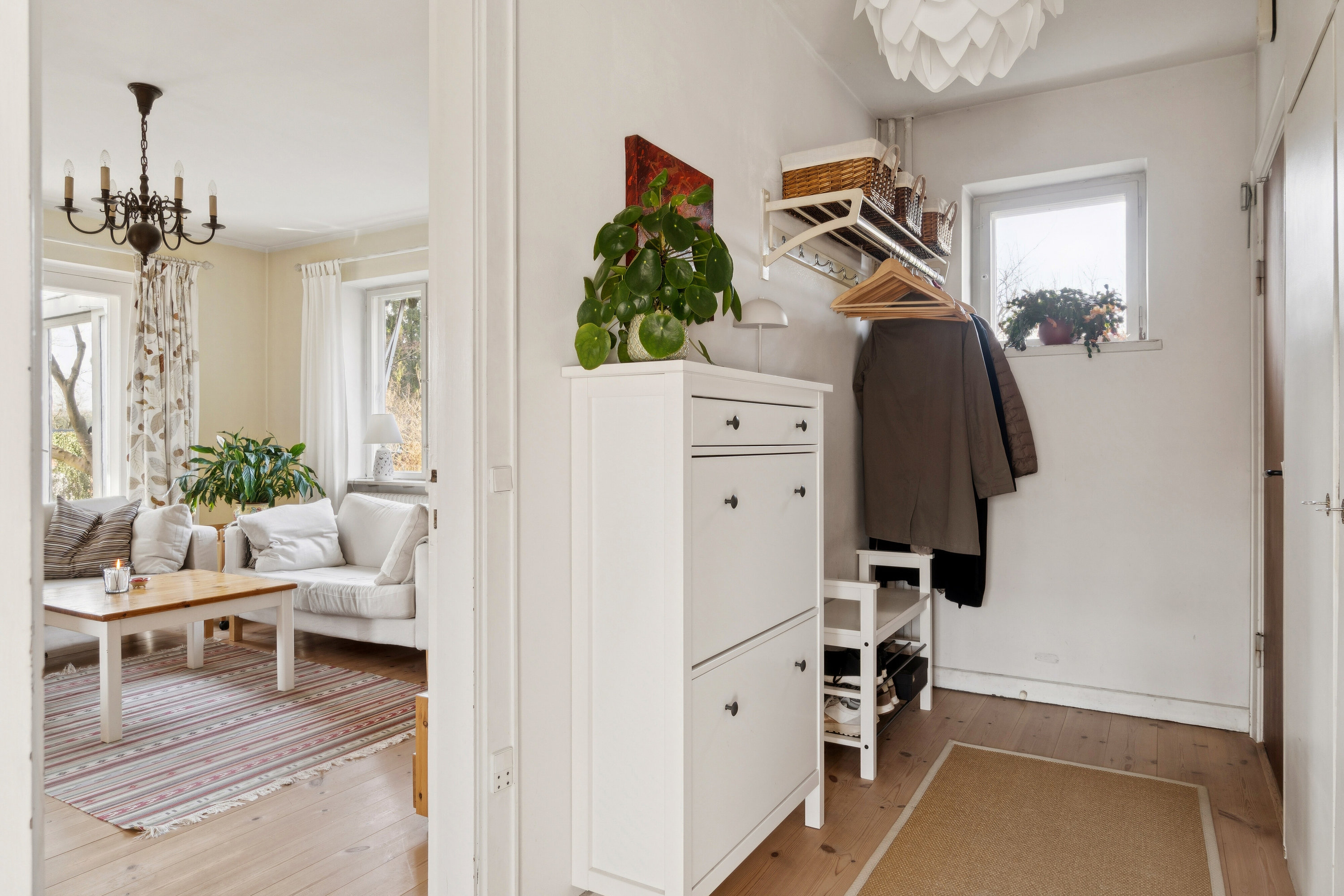 Fremhævet gang billede i fuldskærmstilstand. Billede af Rysagervej 6, 4690 Haslev