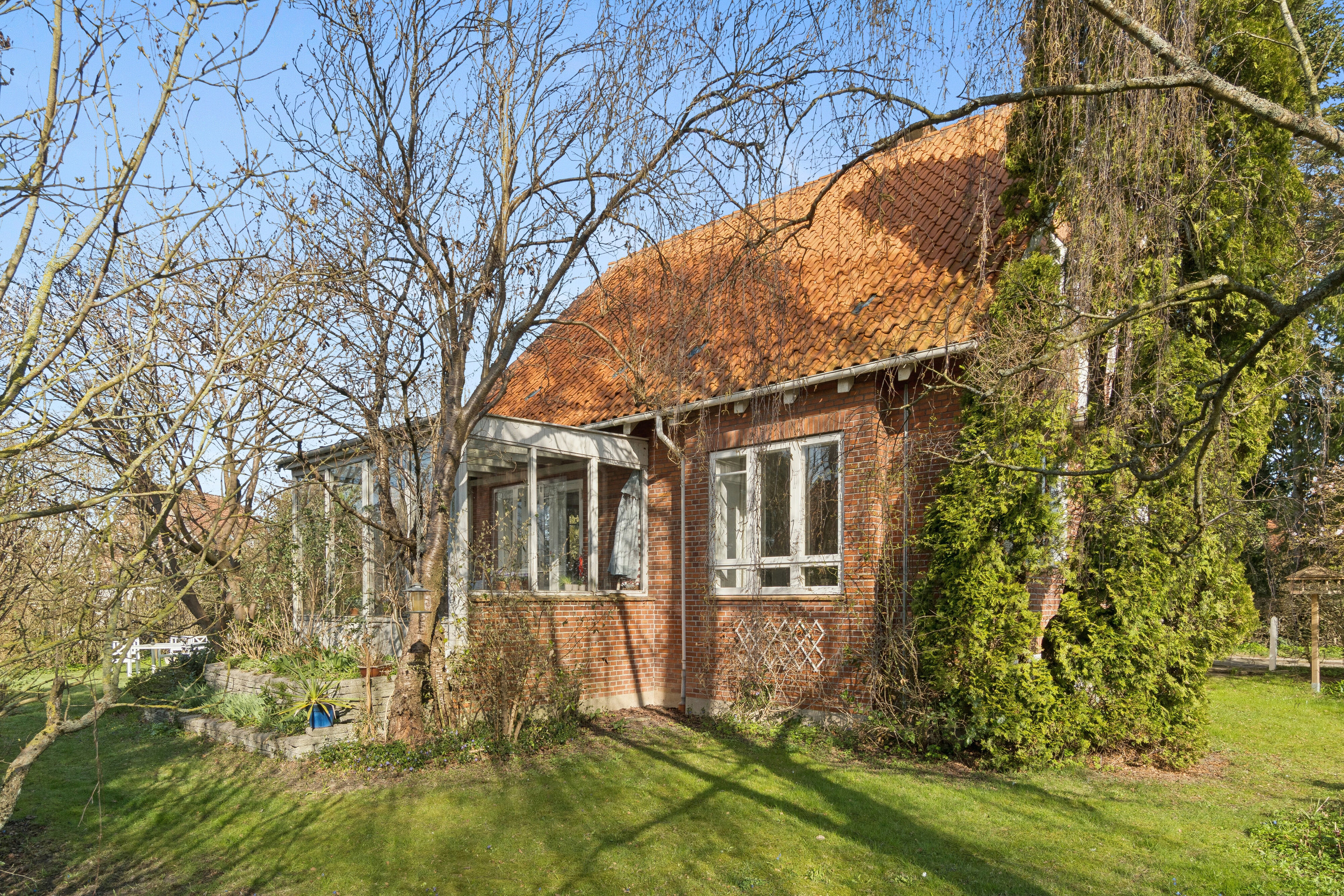 Fremhævet set fra haven billede i fuldskærmstilstand. Billede af Rysagervej 6, 4690 Haslev