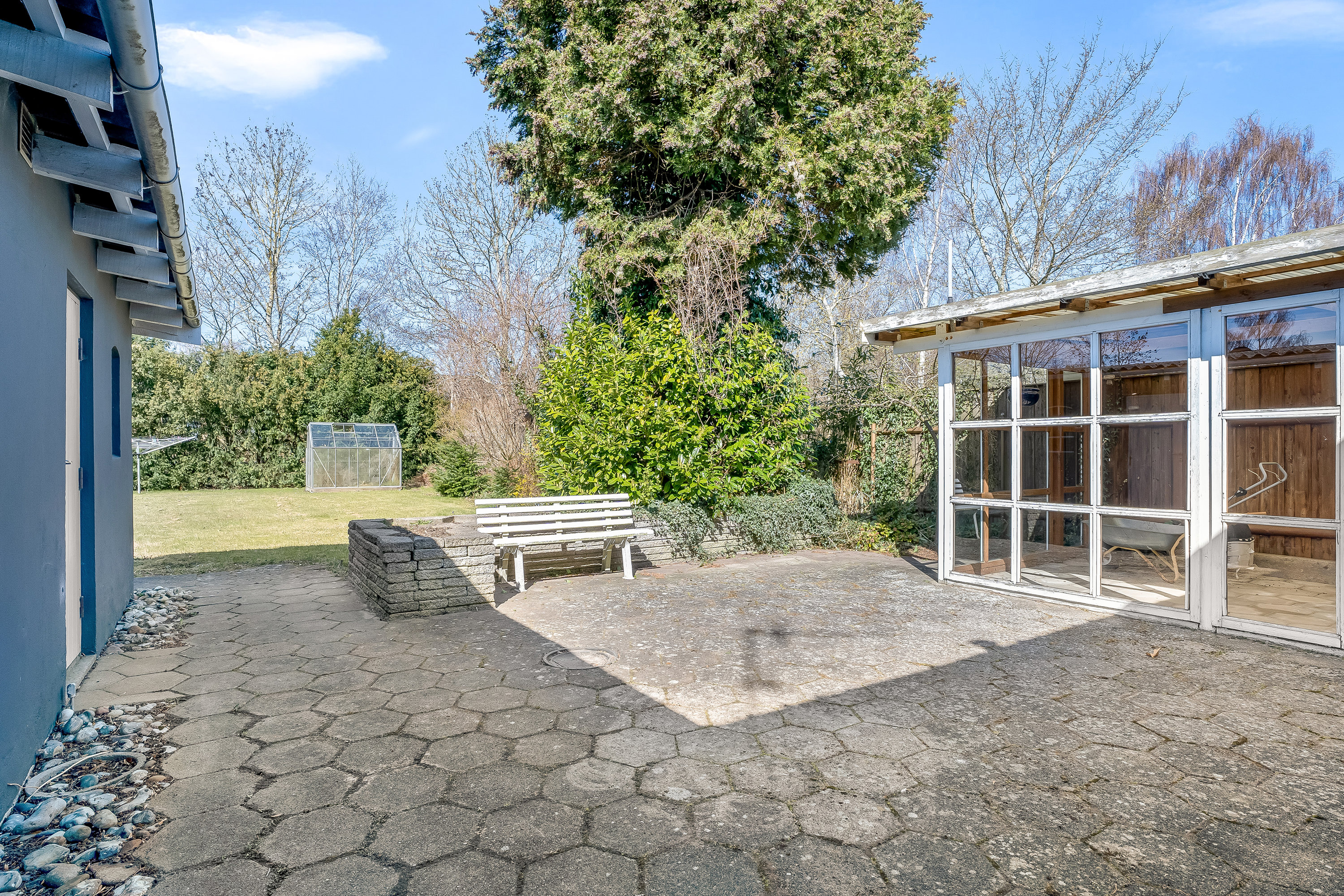 Fremhævet terrasse billede i fuldskærmstilstand. Billede af Nørrevej 11, 4960 Holeby