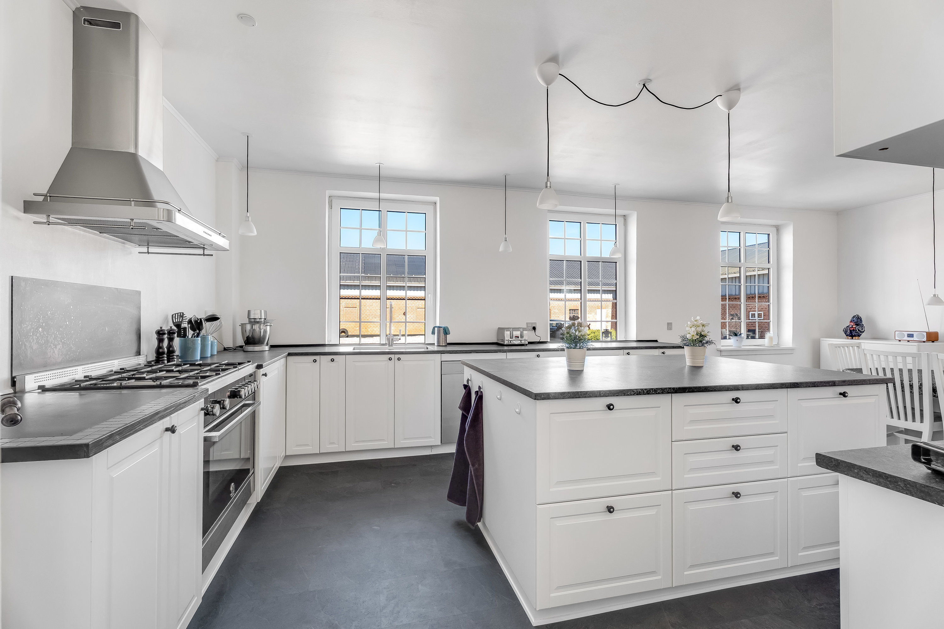 Fremhævet køkken billede i fuldskærmstilstand. Billede af Øltappervej 4, 4952 Stokkemarke