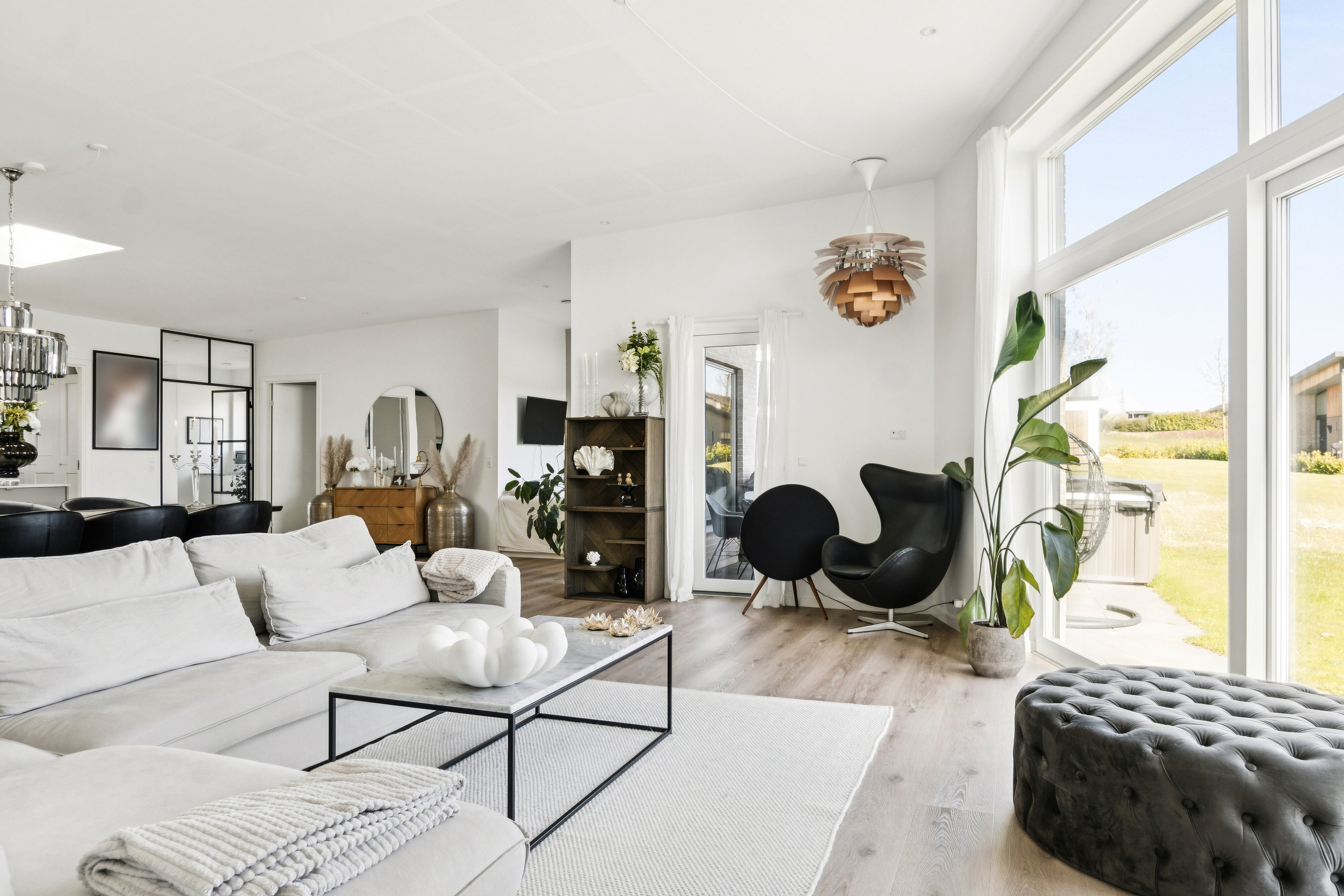 Fremhævet stue billede i fuldskærmstilstand. Billede af Eskelunden 12, 4700 Næstved